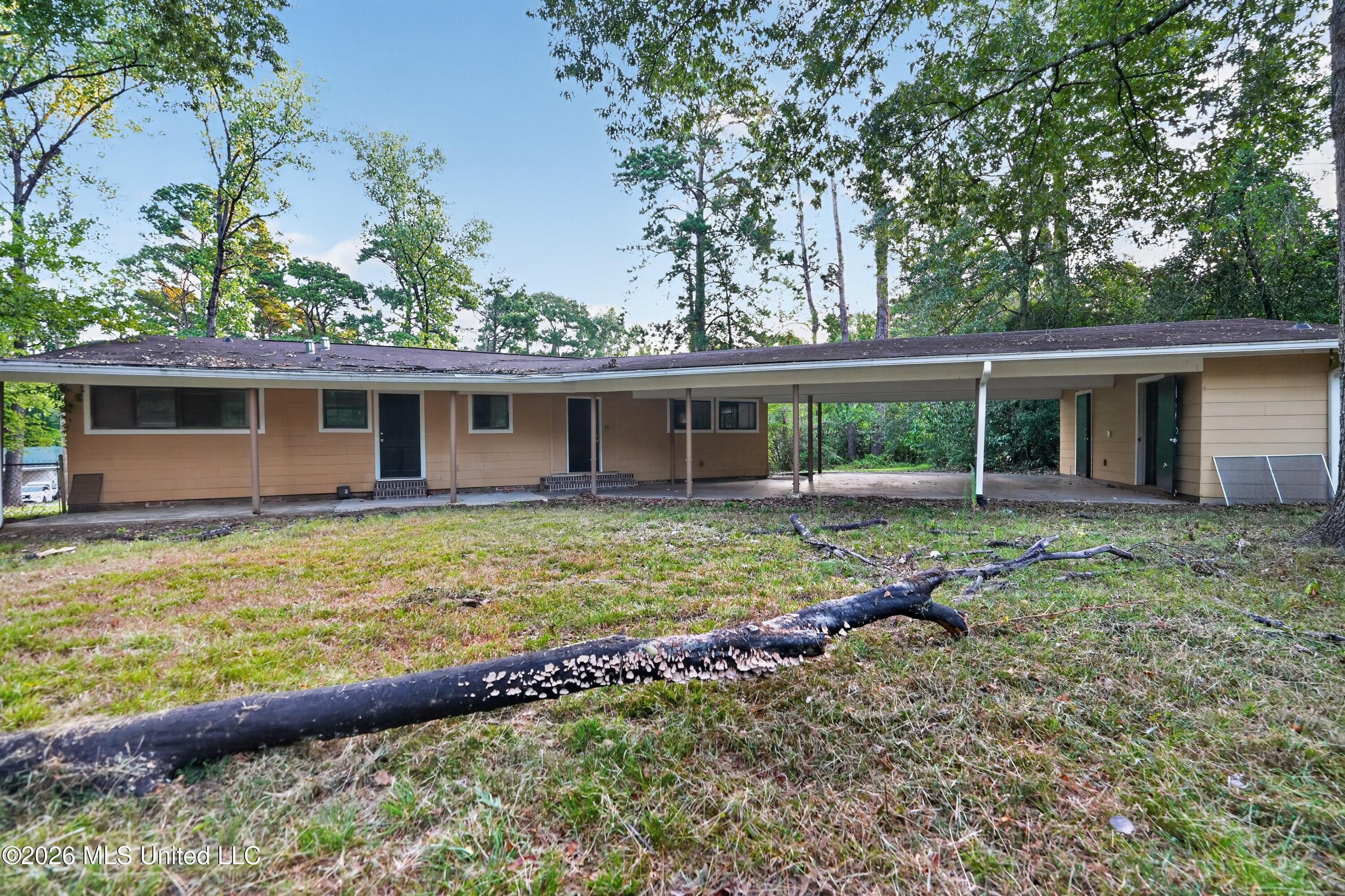 511 Pinecrest Circle Property Photo 29