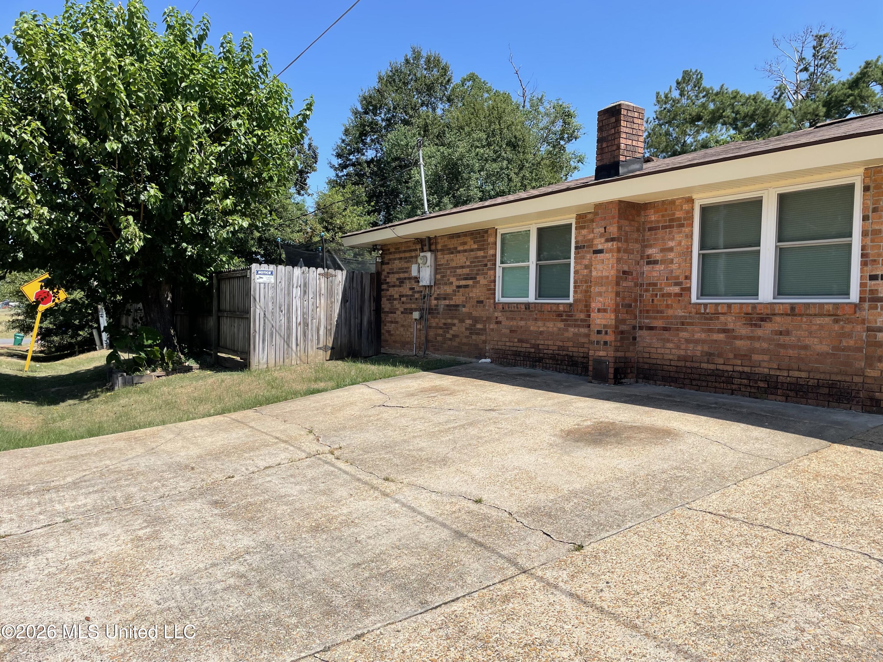 1620 Pope Circle Property Photo 24