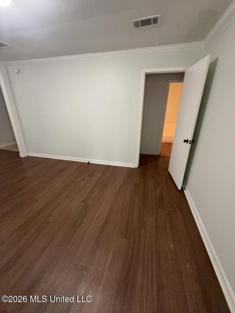 3752 Bishop Avenue Property Photo 8