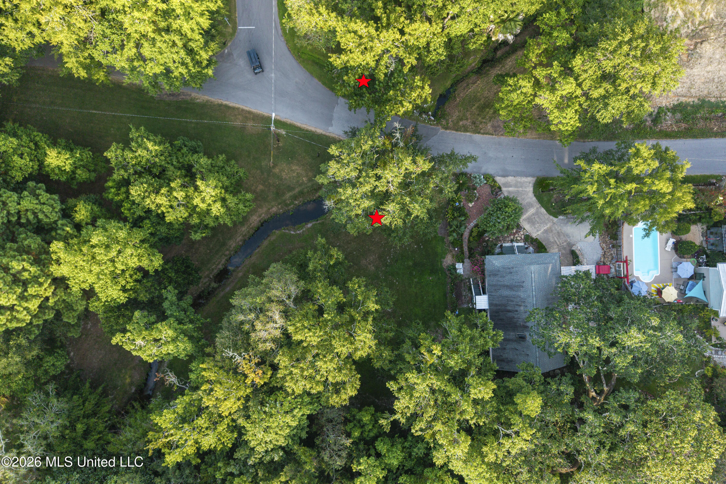 Rayburn Avenue Property Photo 2