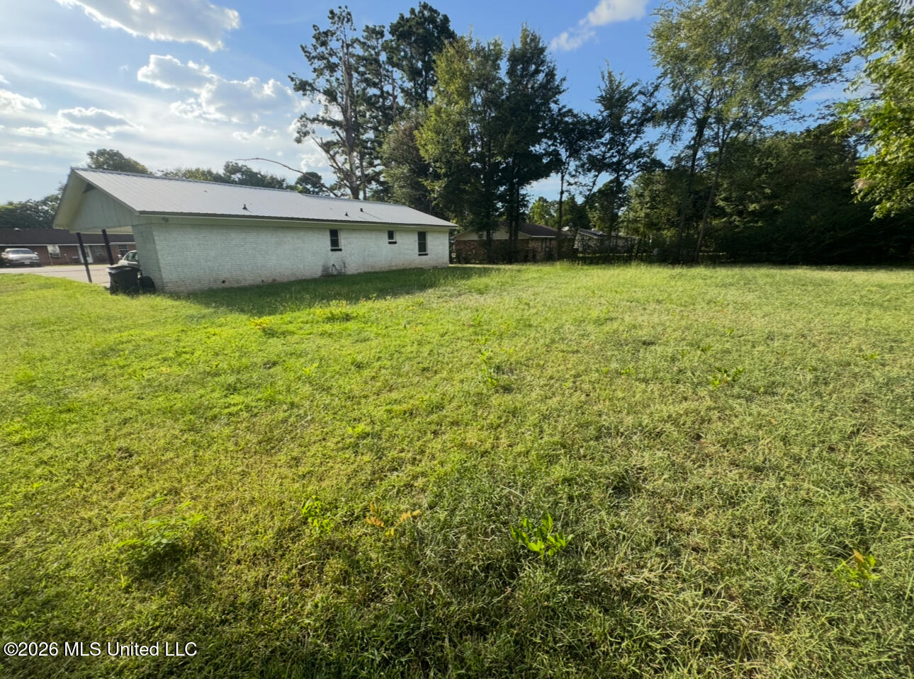 172 Pacific Circle Property Photo 10