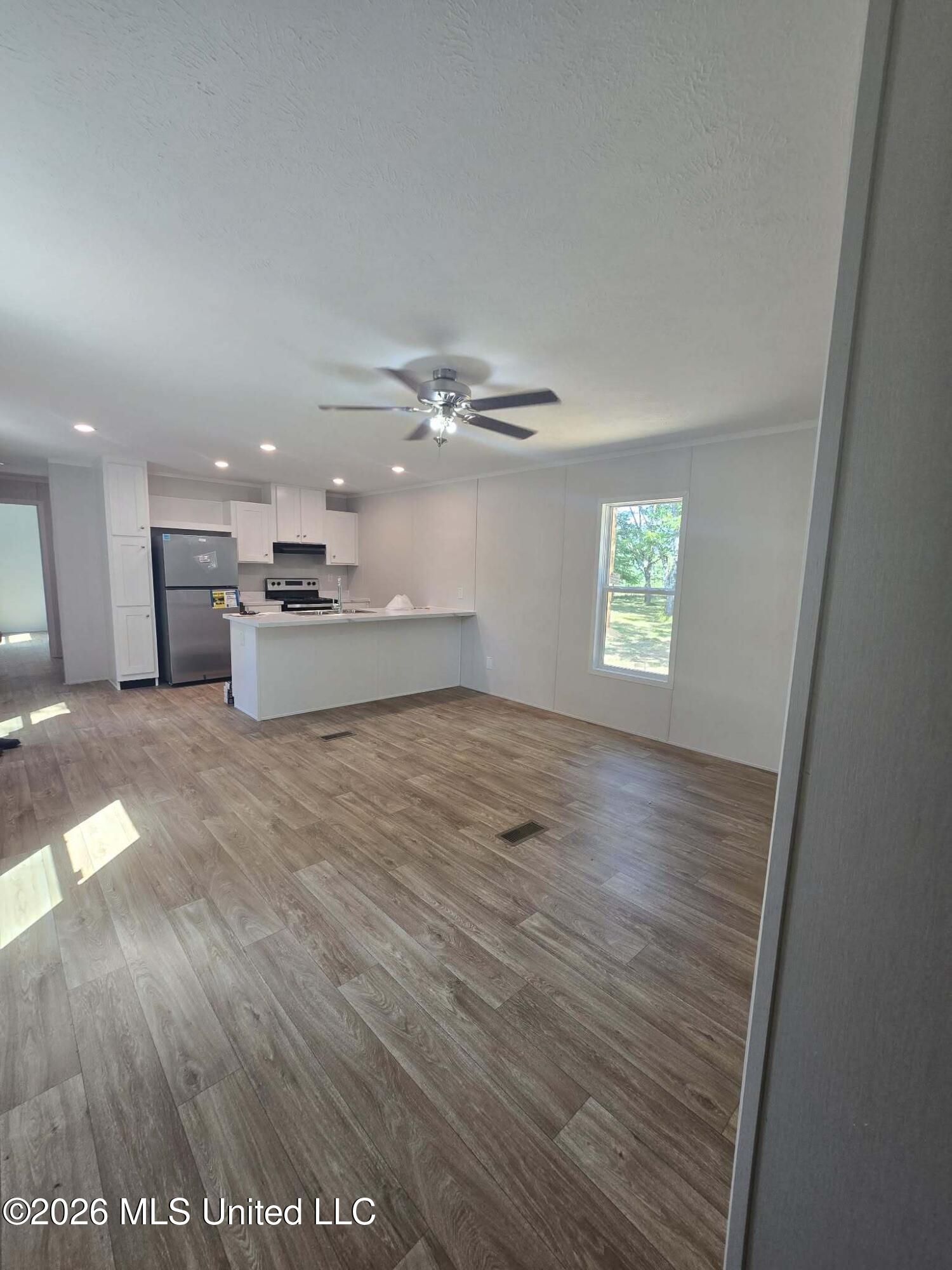 140 Saint Paul Road Property Photo 2