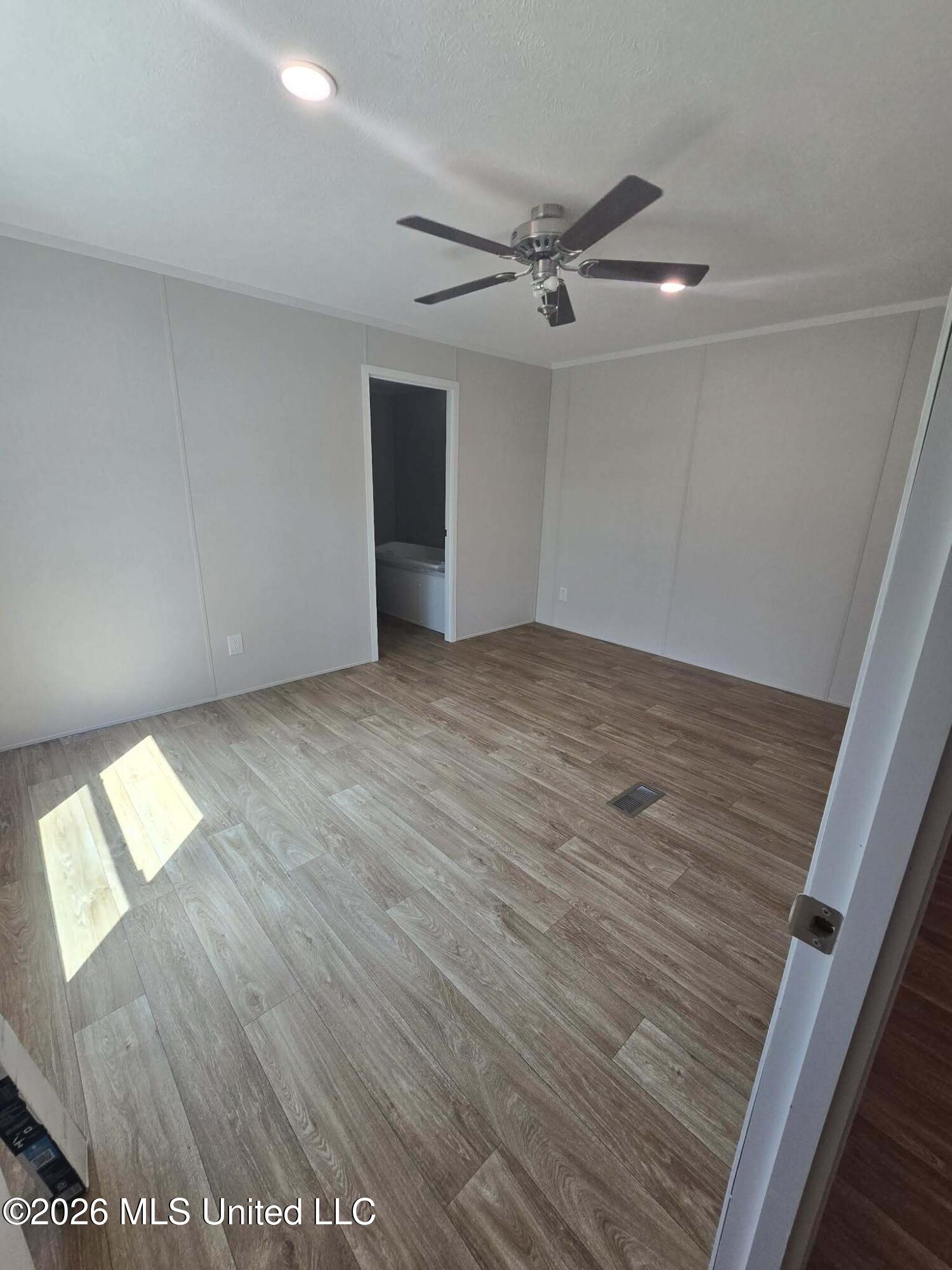 140 Saint Paul Road Property Photo 7