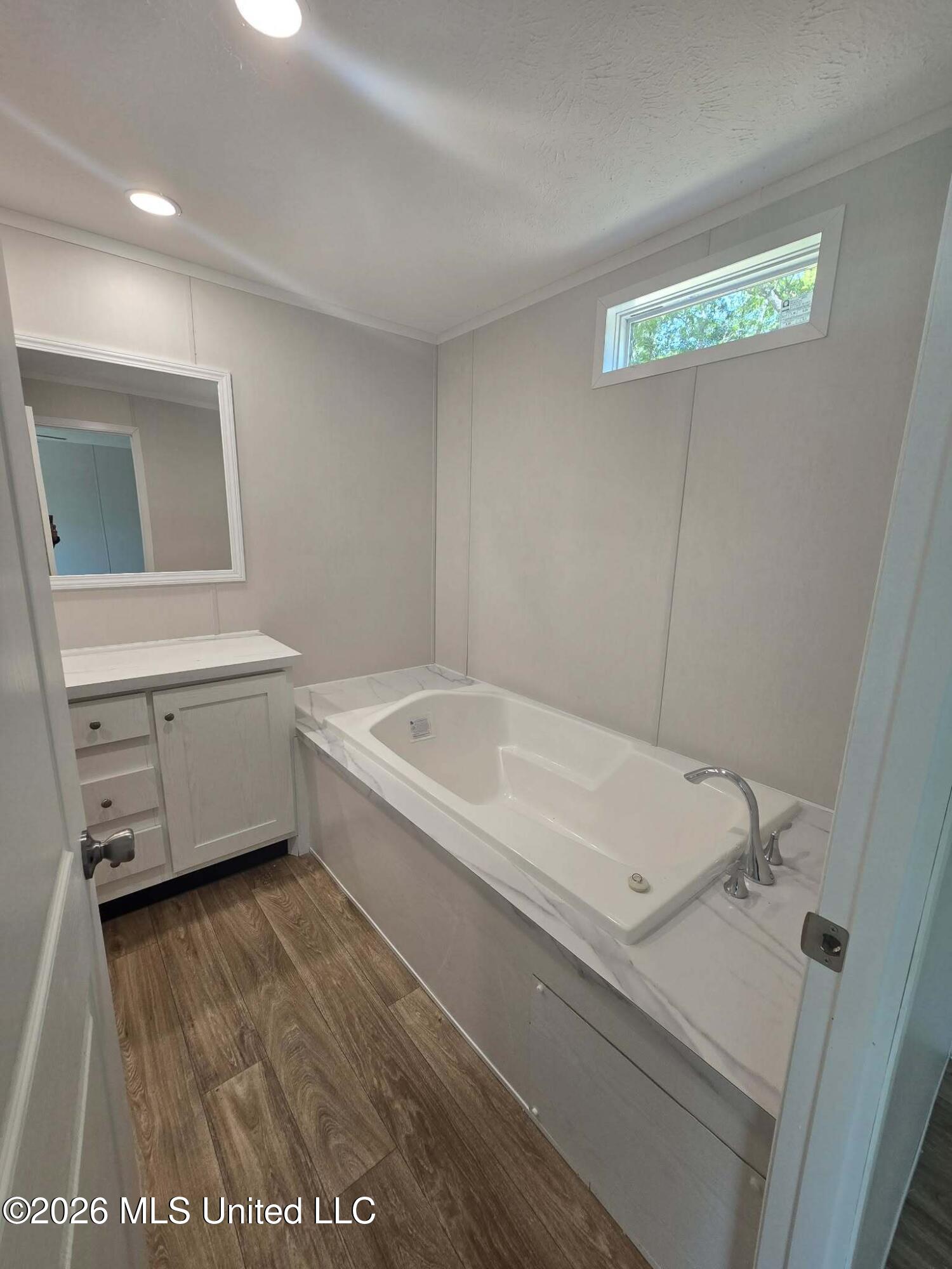 140 Saint Paul Road Property Photo 8