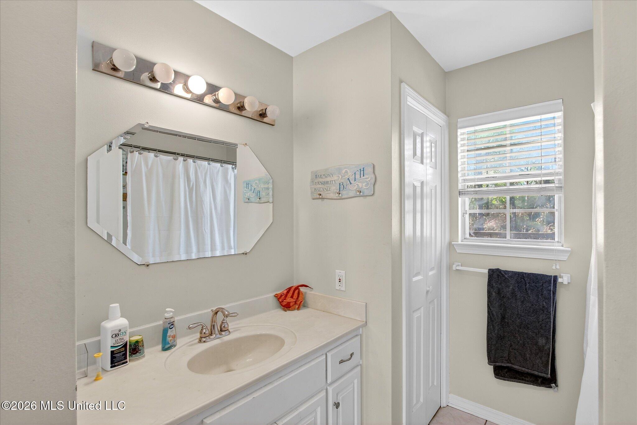 20419 Robinson Road Property Photo 44