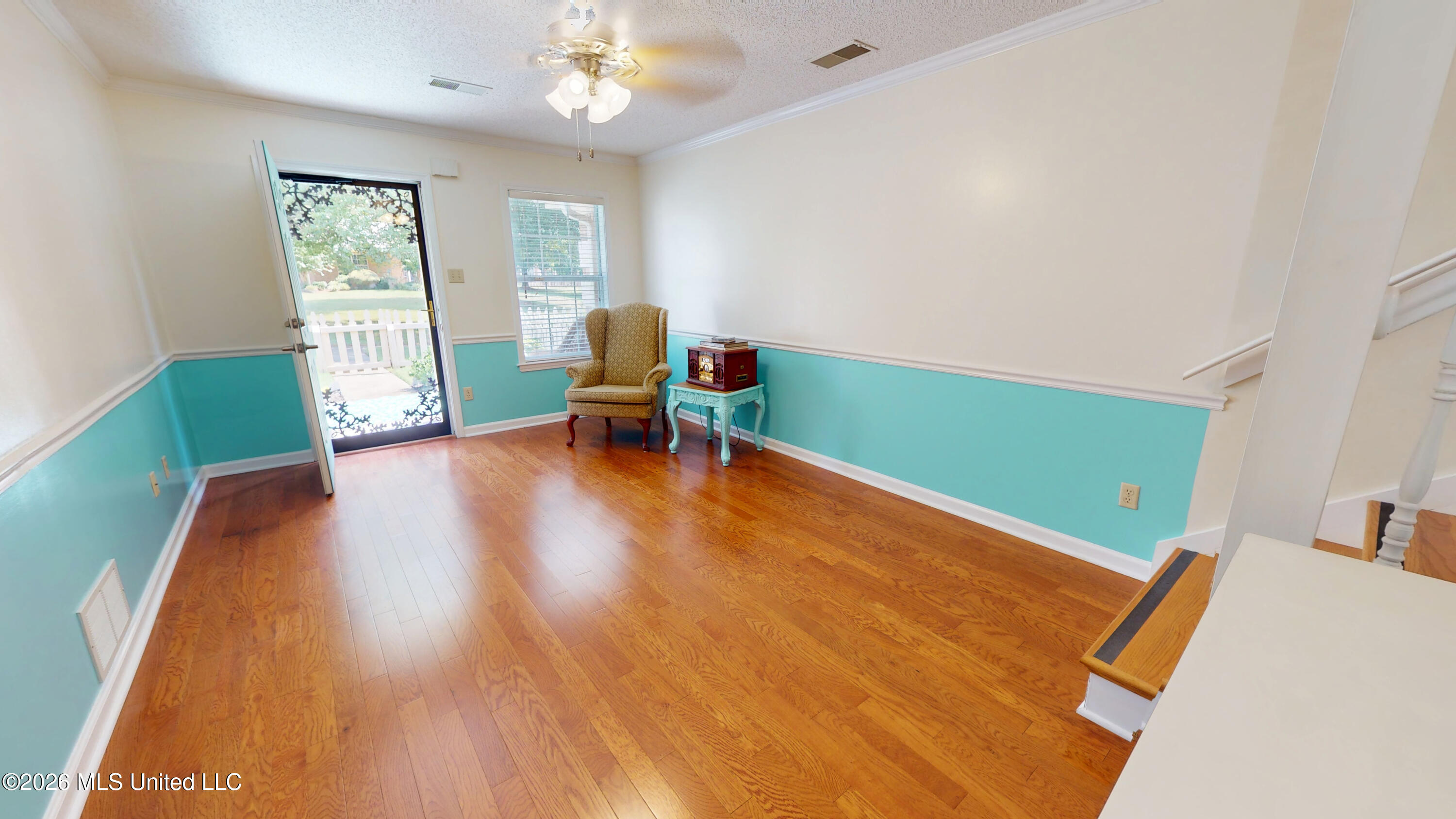 6722 Beaumont Circle Property Photo 2