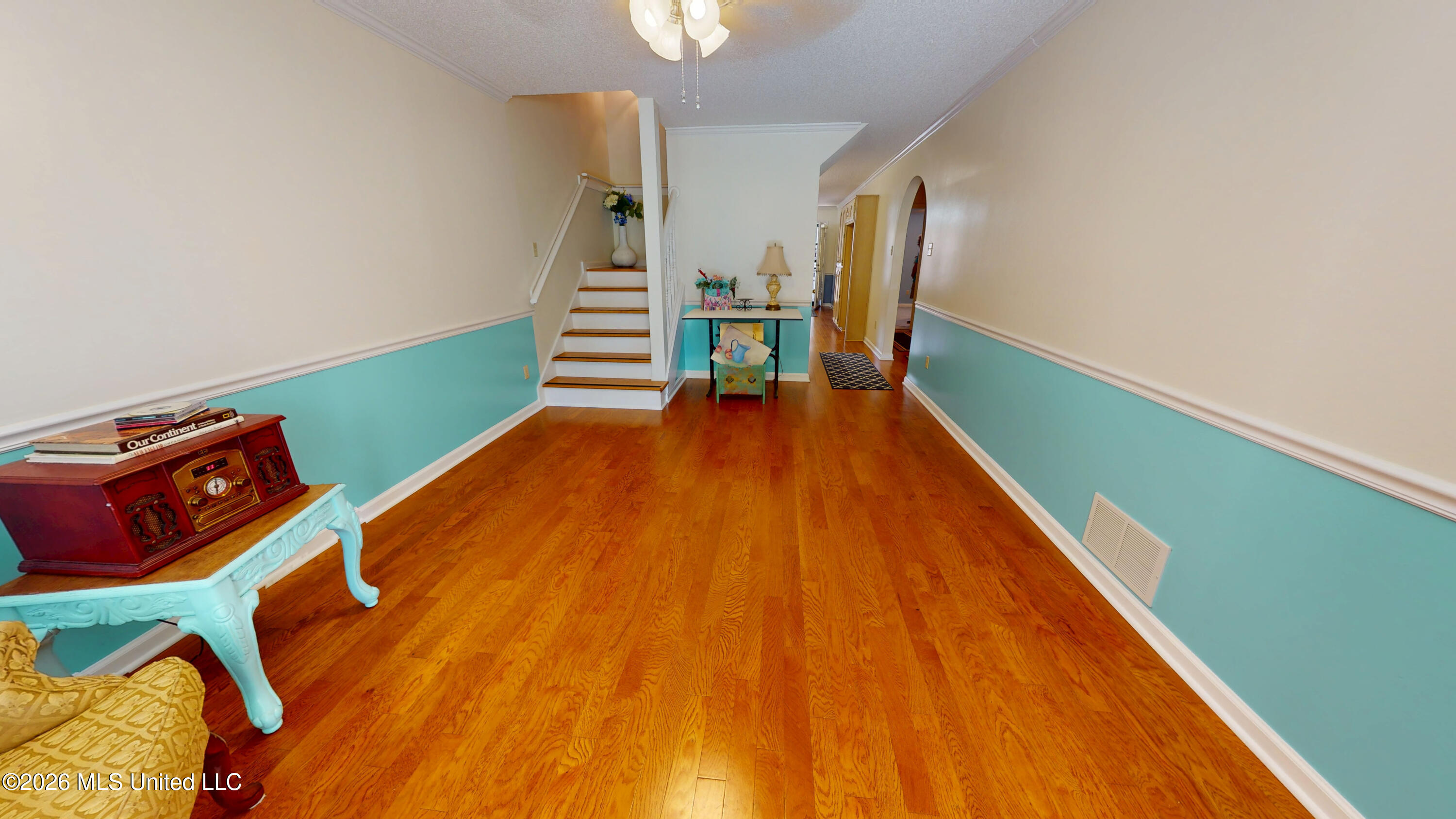 6722 Beaumont Circle Property Photo 3