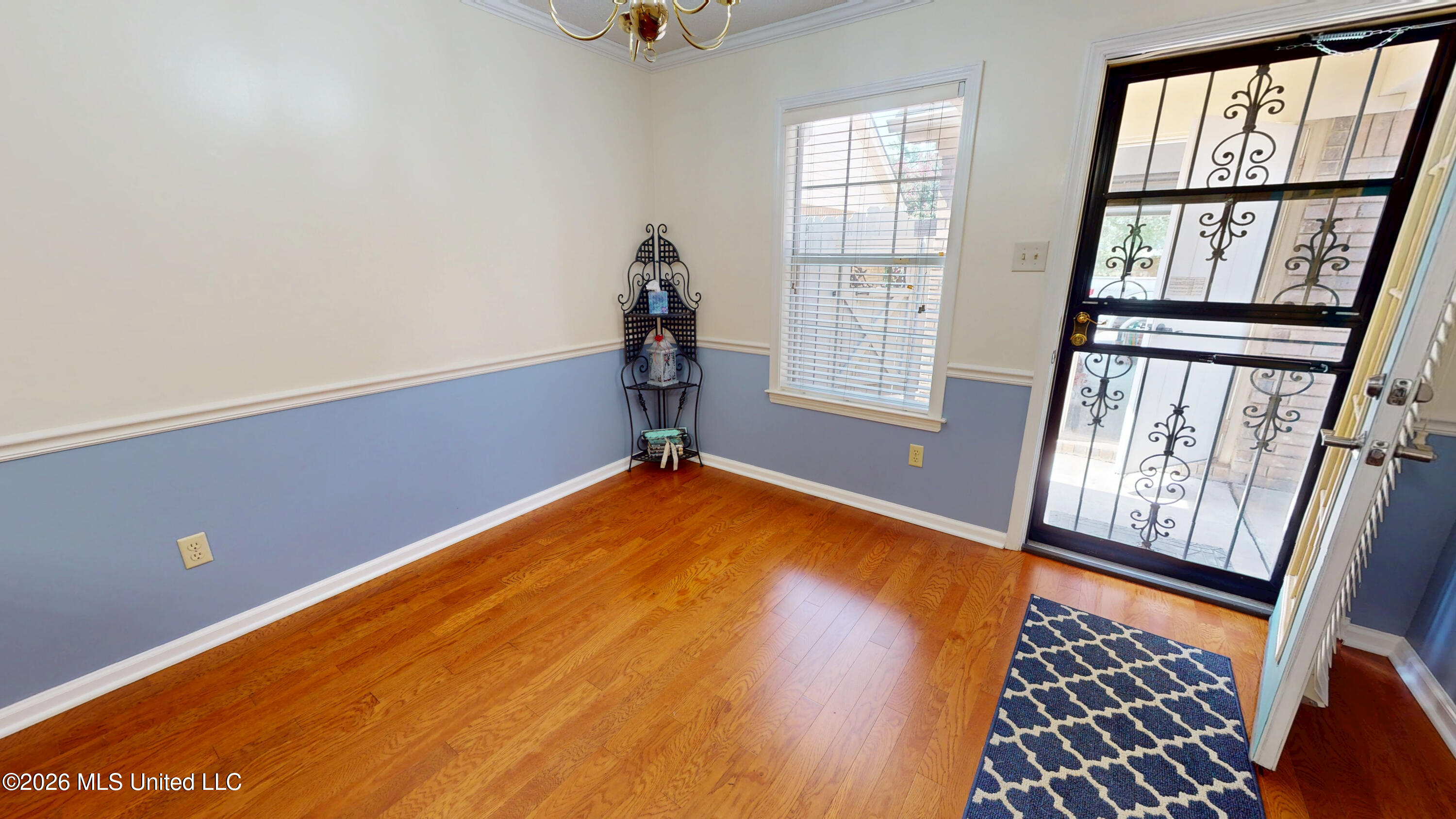 6722 Beaumont Circle Property Photo 6