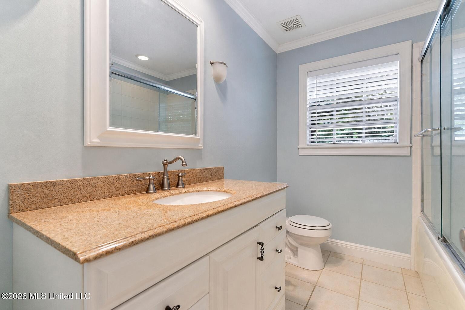 2201 Sandalwood Place Property Photo 7