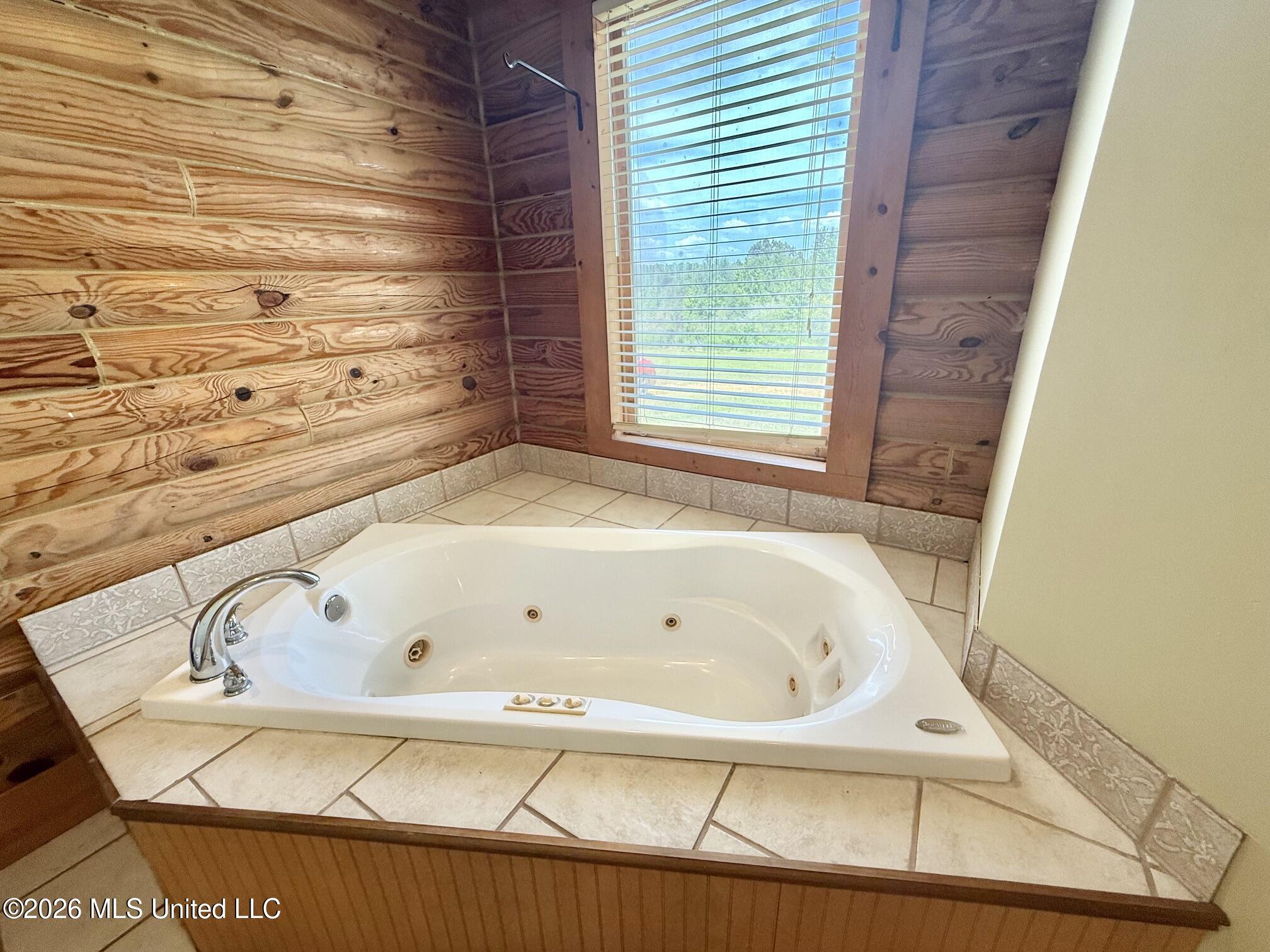 356 Sw Dry Creek Trail Property Photo 37