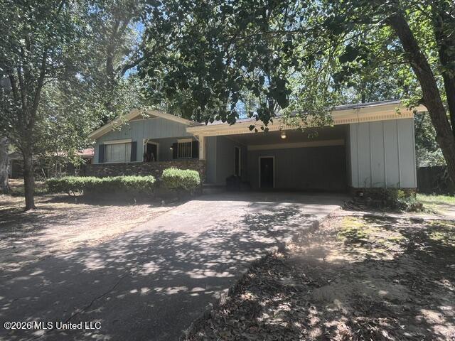 3142 Peterson Drive Property Photo 1