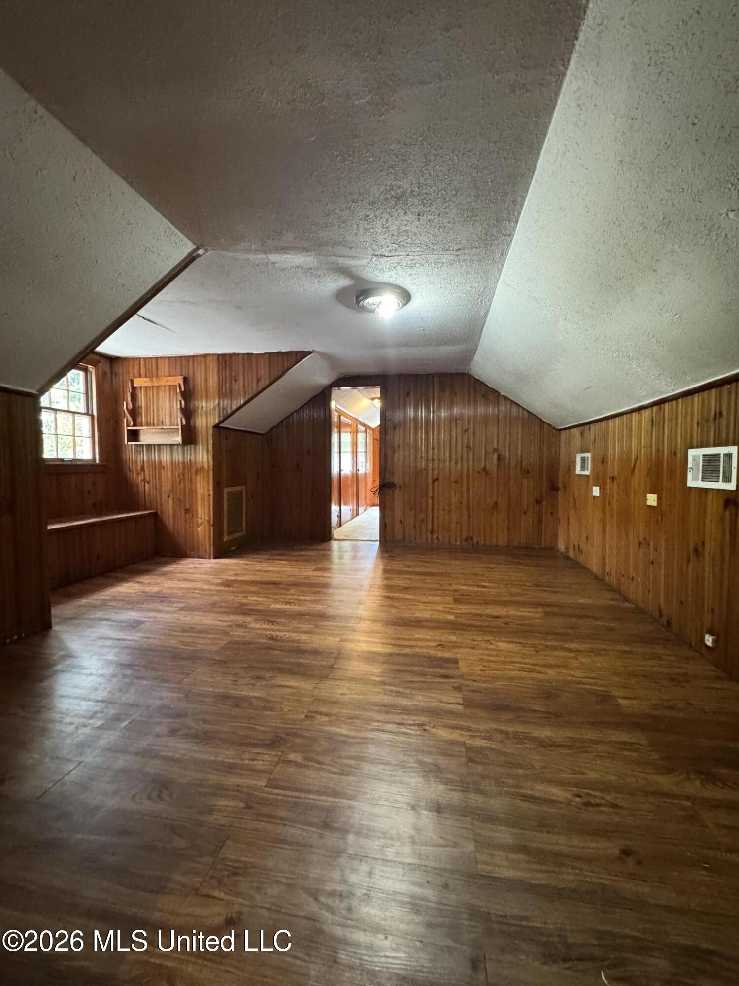 315 Robinhood Road Property Photo 18