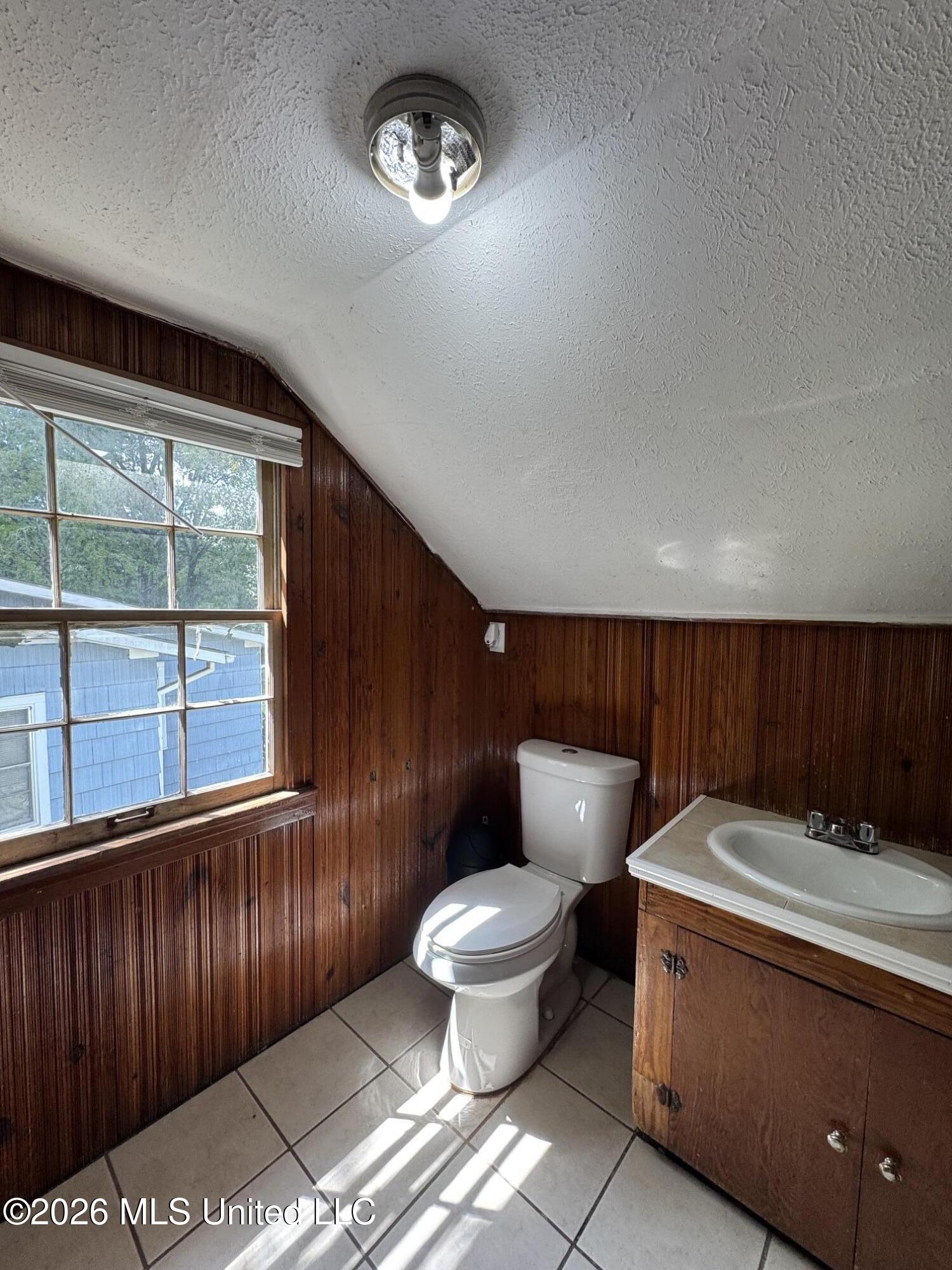 315 Robinhood Road Property Photo 22
