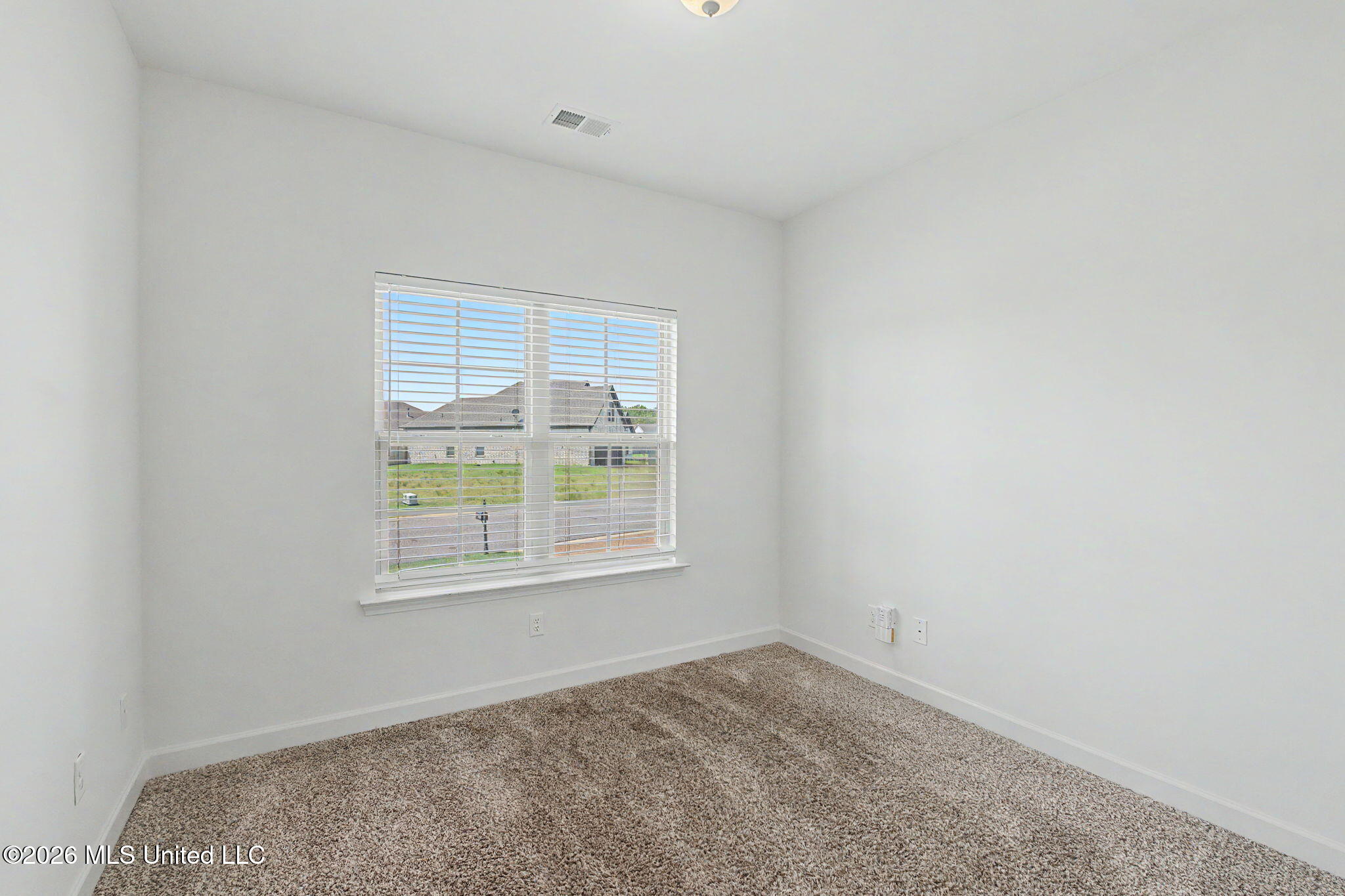 2586 Molly Lane Property Photo 15