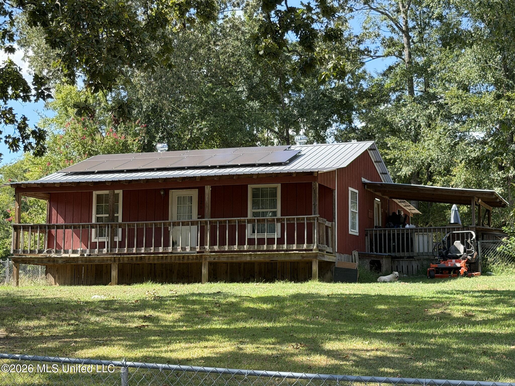 120 Sylvan Drive Property Photo 1