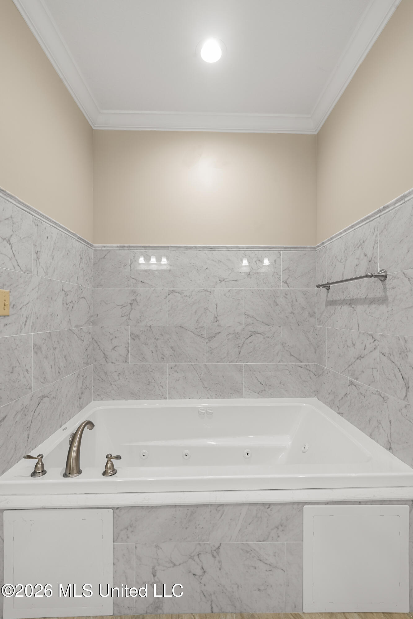 66 W Shore Drive Property Photo 27