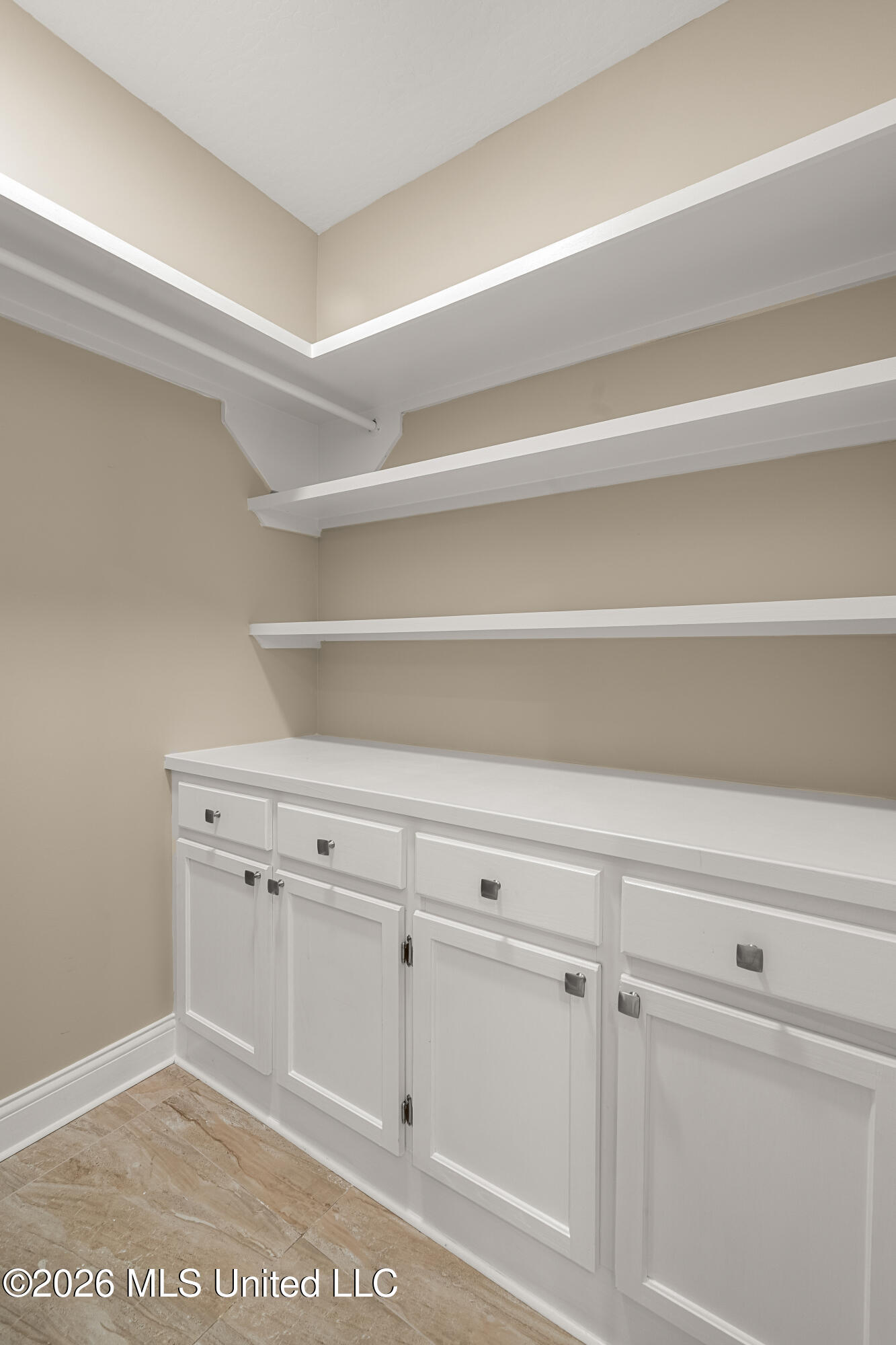 66 W Shore Drive Property Photo 28
