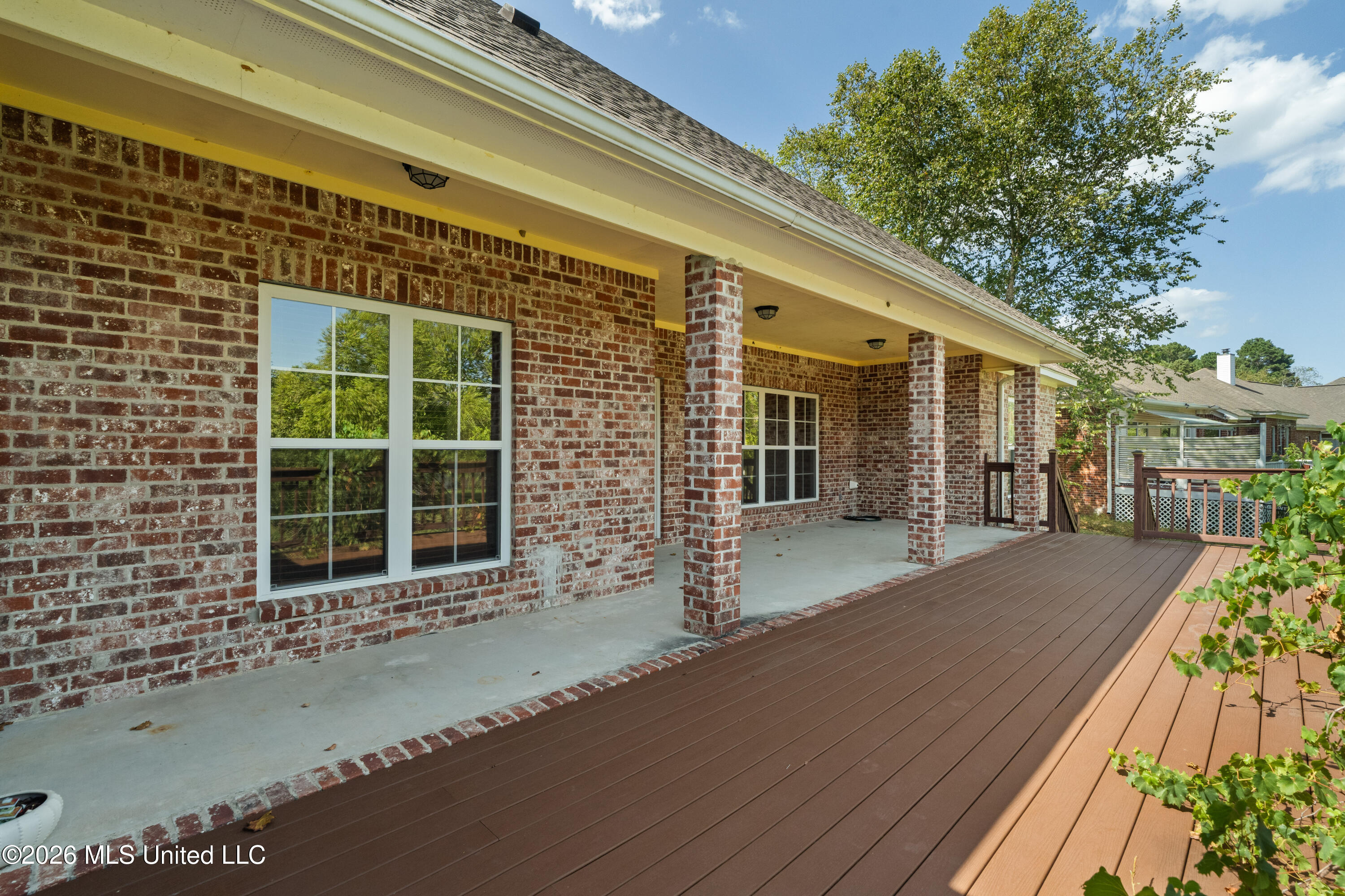 66 W Shore Drive Property Photo 37