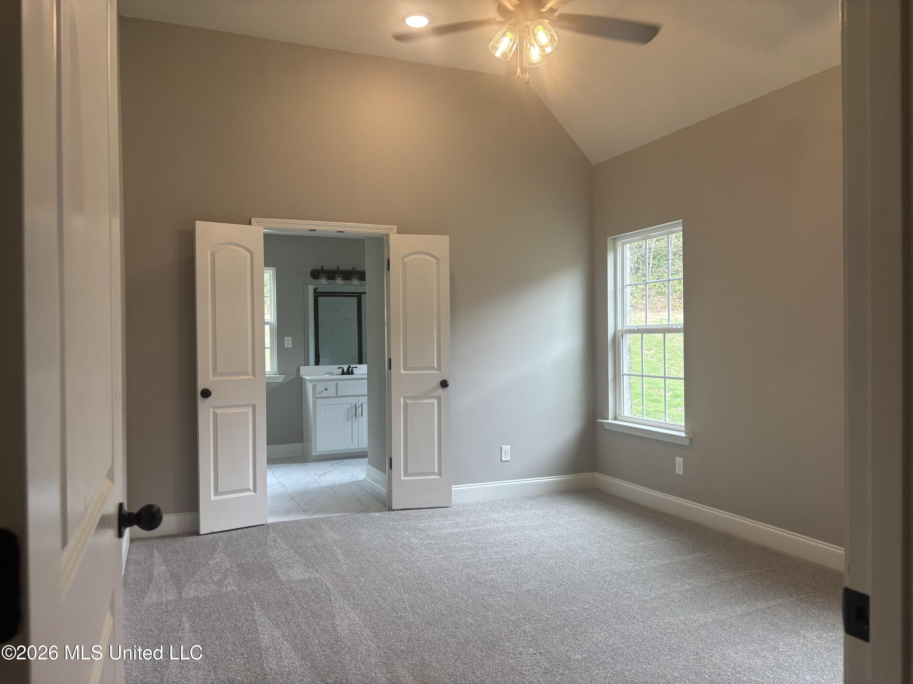 7197 Fairmont Pl Cove Property Photo 7