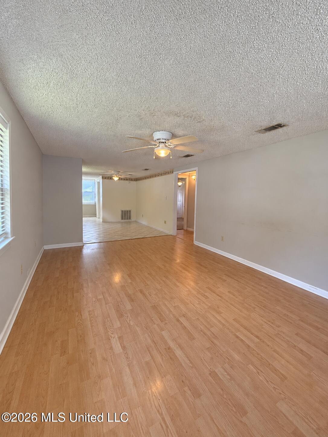 2201 30th Street Property Photo 4