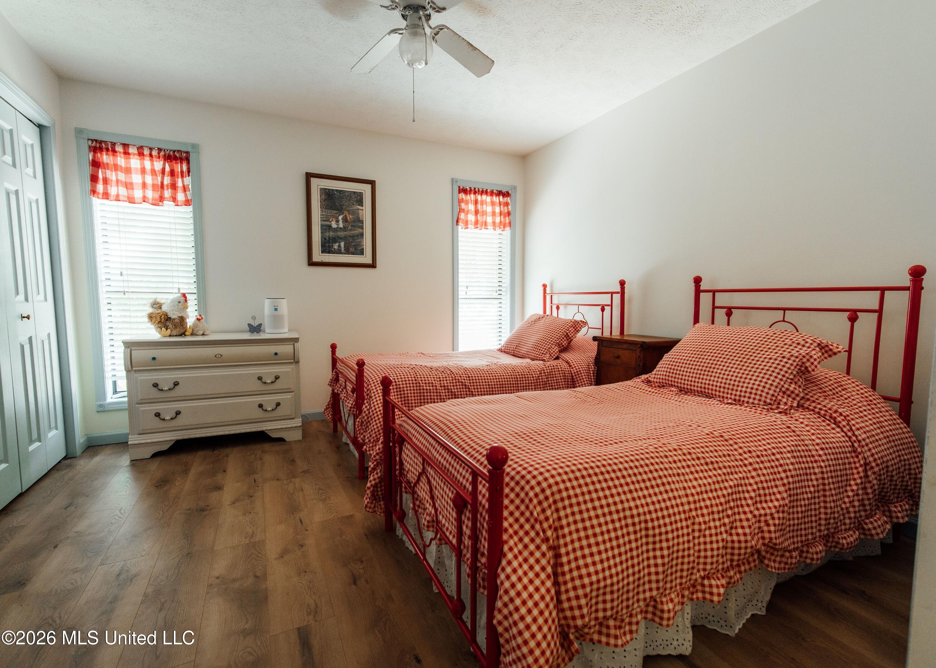 495 Austin Place Property Photo 54