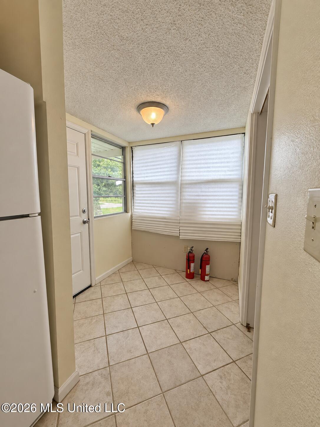 2201 30th Street Property Photo 8