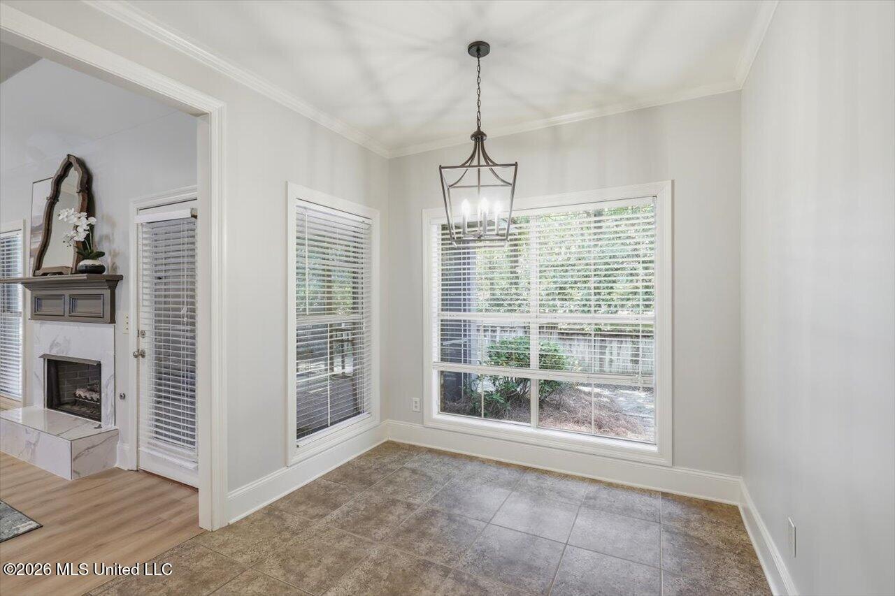 100 Savoy Park Property Photo 22
