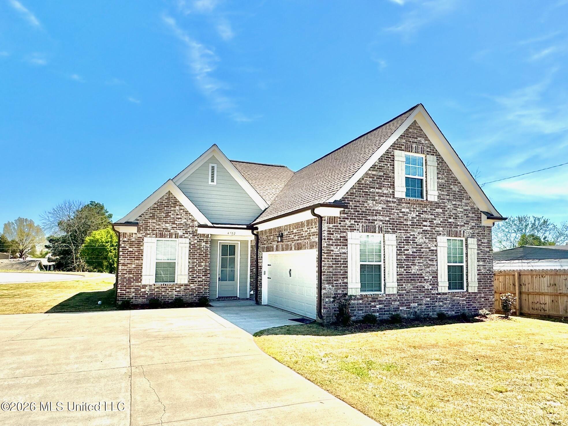 4702 Bayou Court Property Photo 1