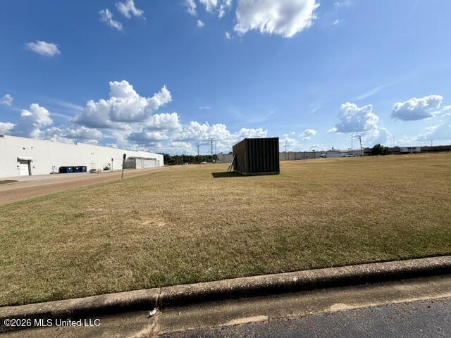 00 Mall Drive Property Photo 1