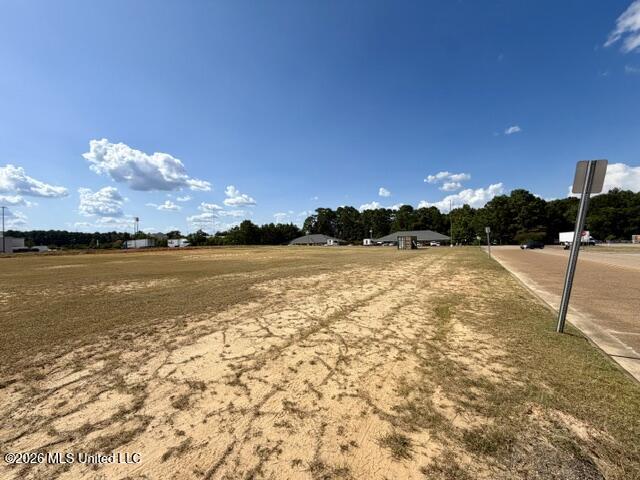 00 Mall Drive Property Photo 3