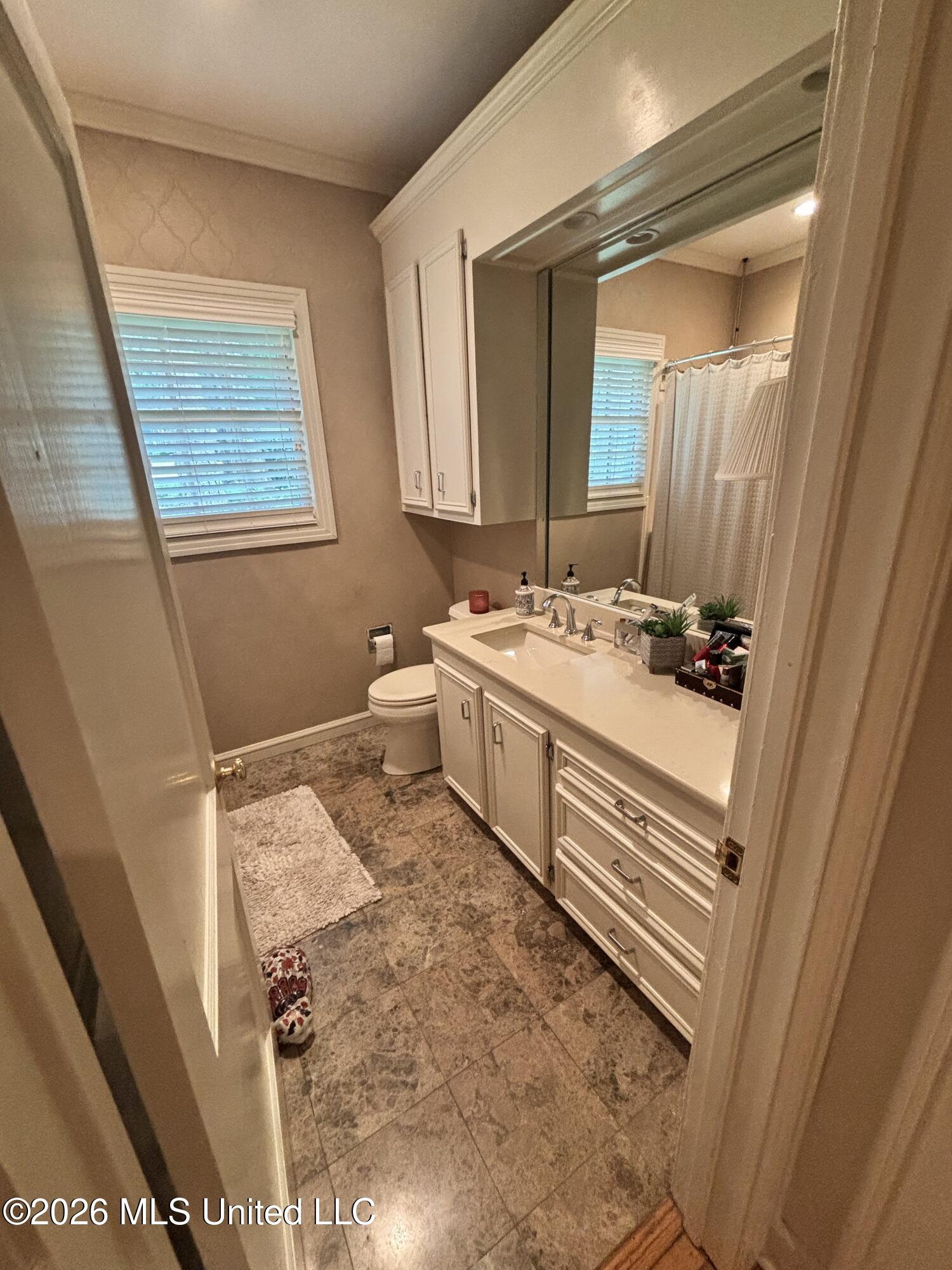 1004 Buckley Drive Property Photo 11