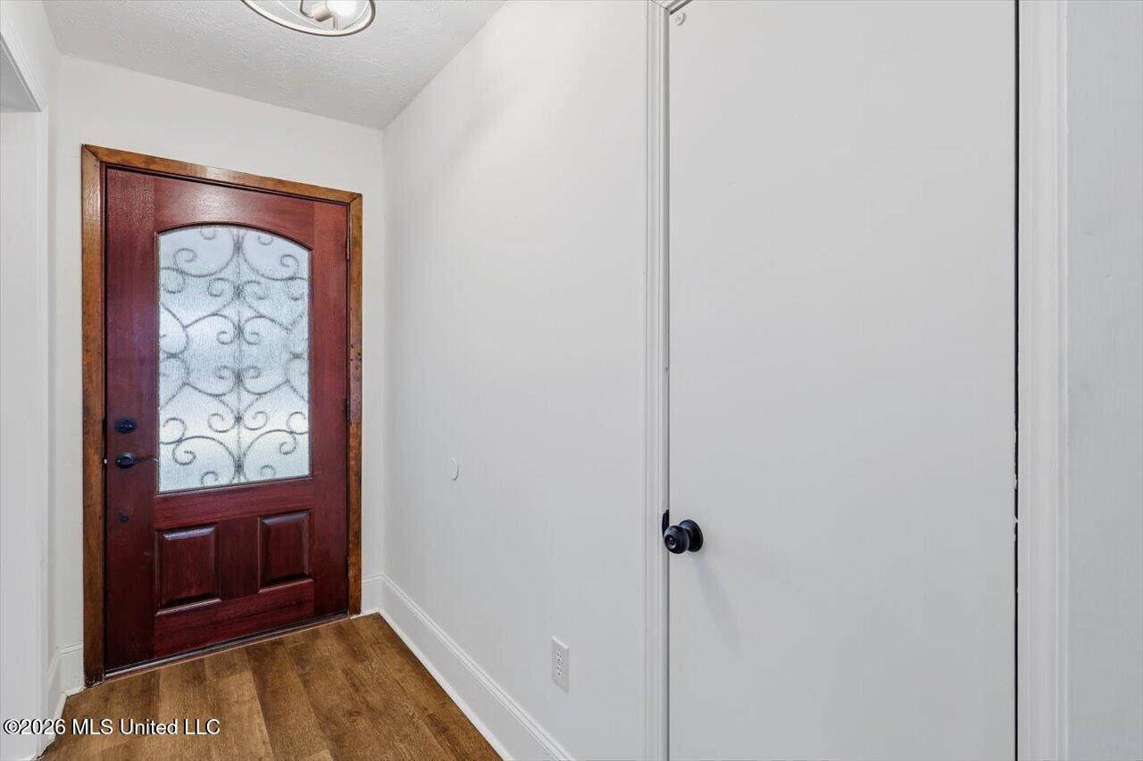 104 Cedar Court Property Photo 3