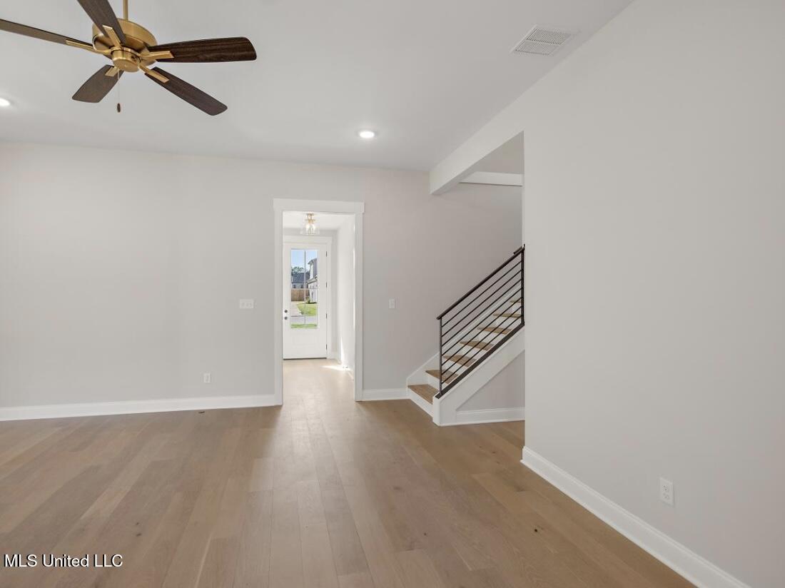 7579 Thomas Riley Street Property Photo 4