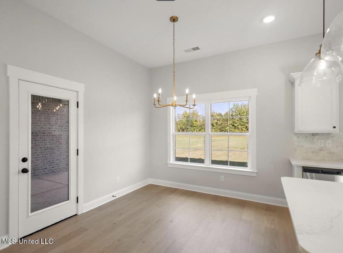 7579 Thomas Riley Street Property Photo 7