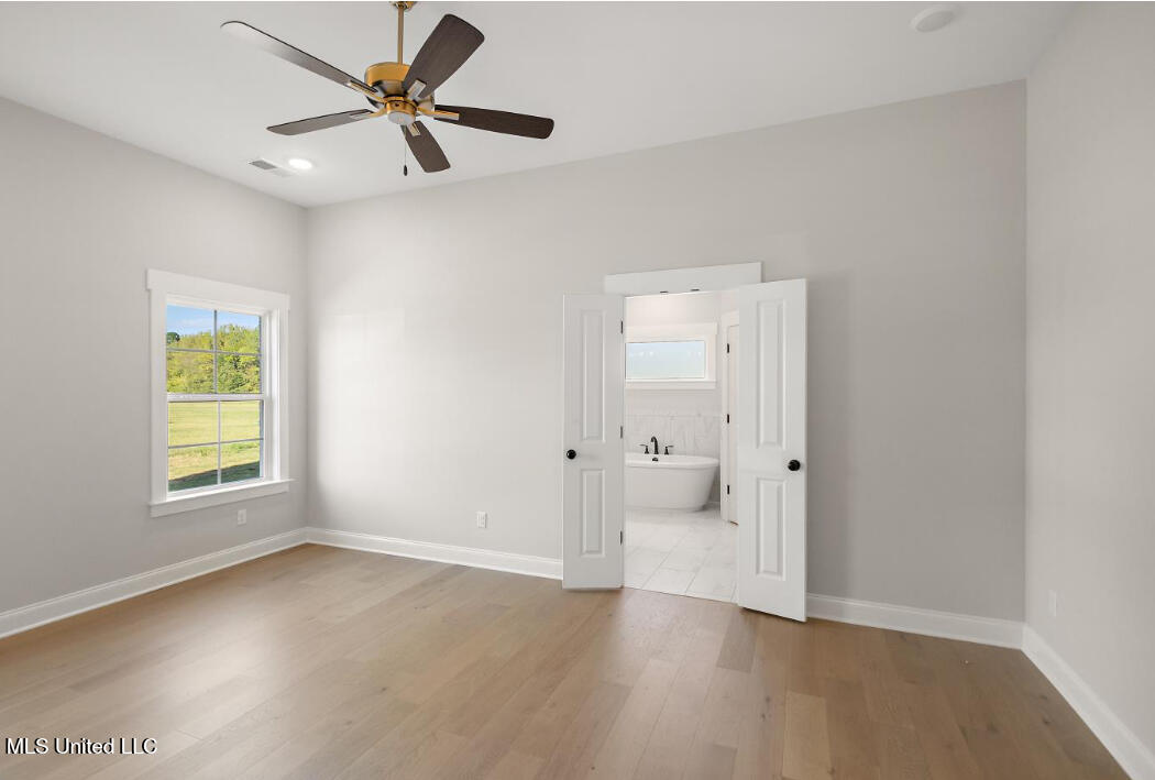 7579 Thomas Riley Street Property Photo 13