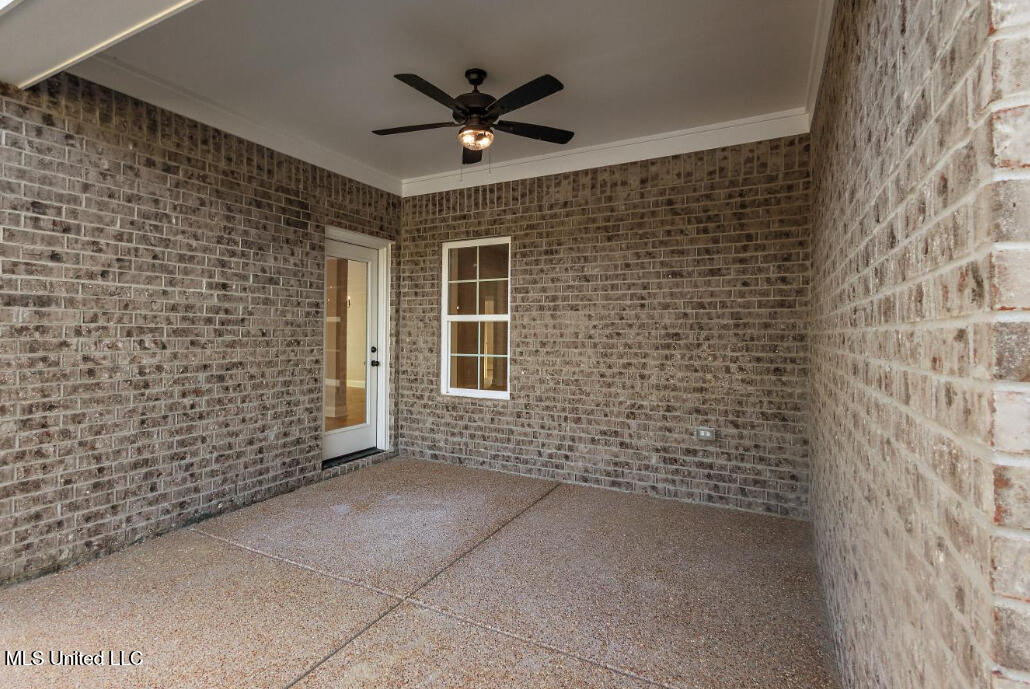 7579 Thomas Riley Street Property Photo 20