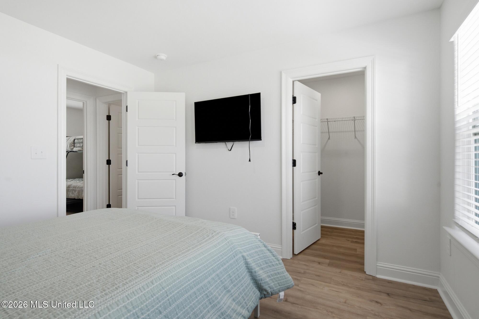 306 Meadows Lane Property Photo 16