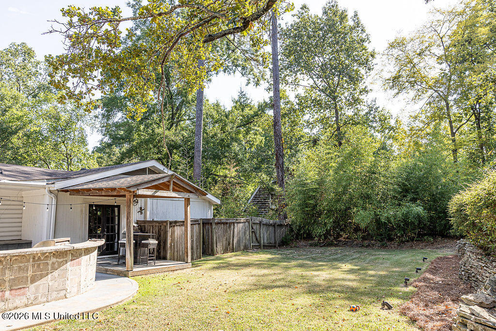 3800 Redbud Road Property Photo 32
