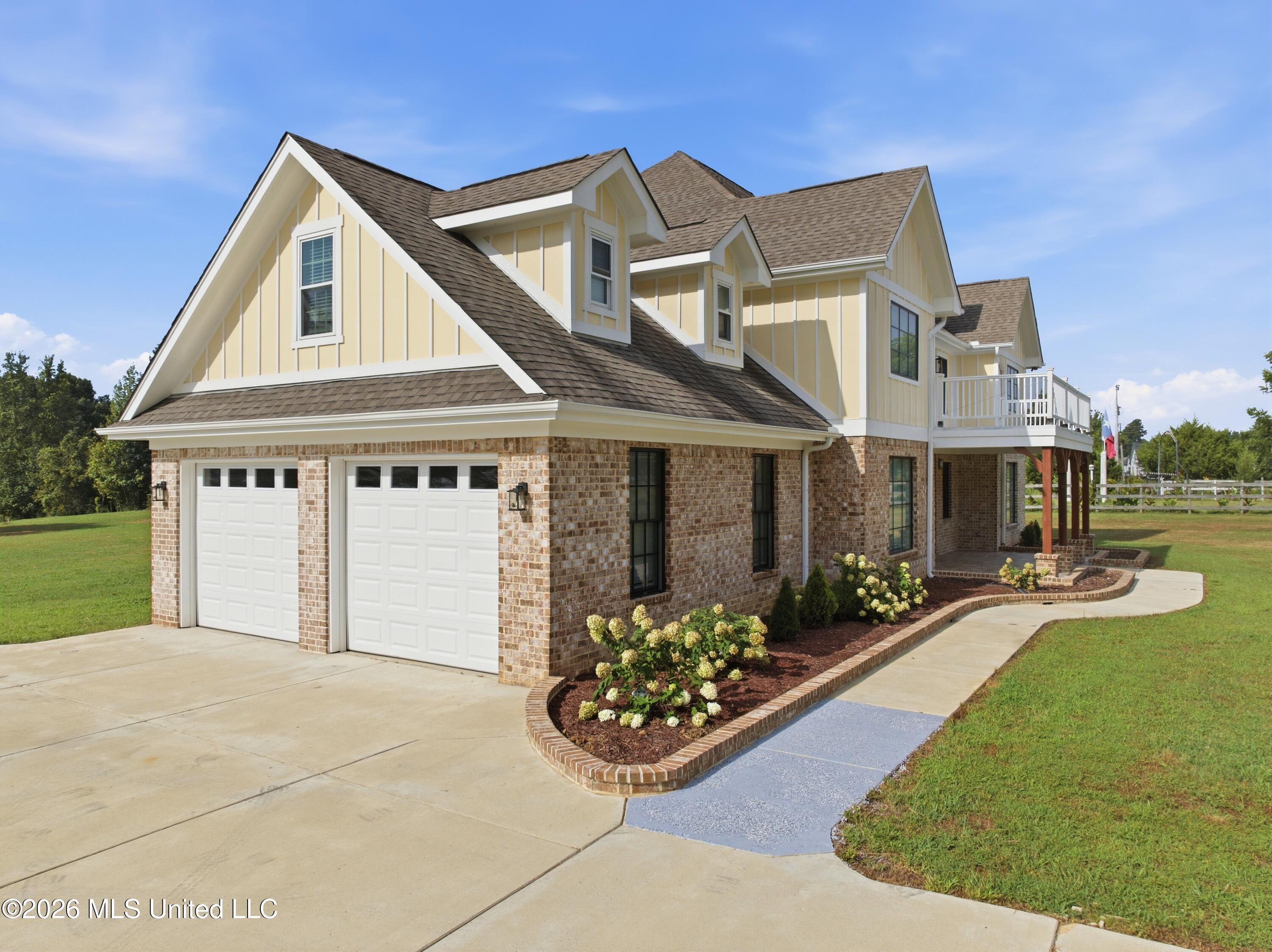 162 Plantation Way Property Photo 4