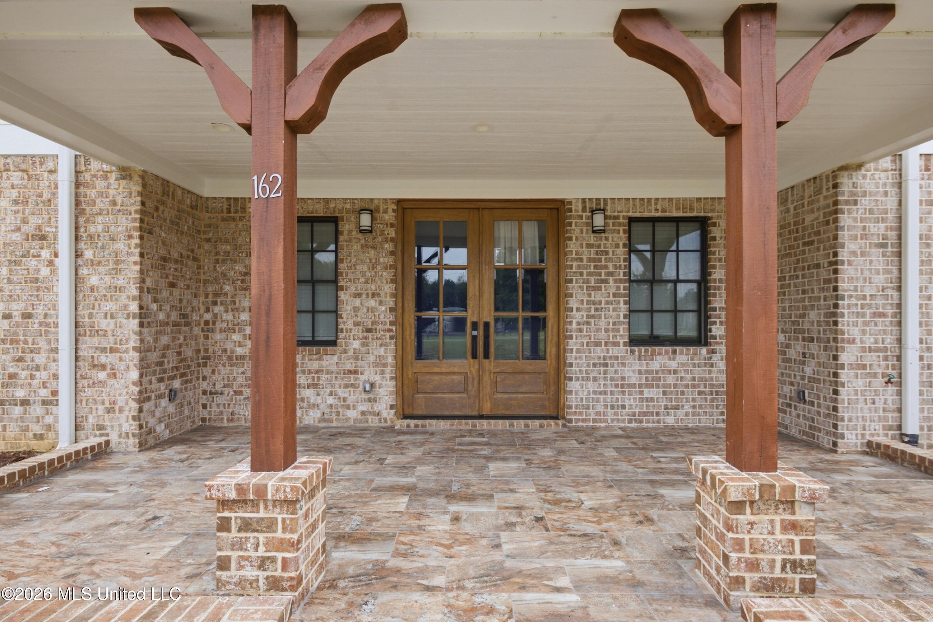 162 Plantation Way Property Photo 6