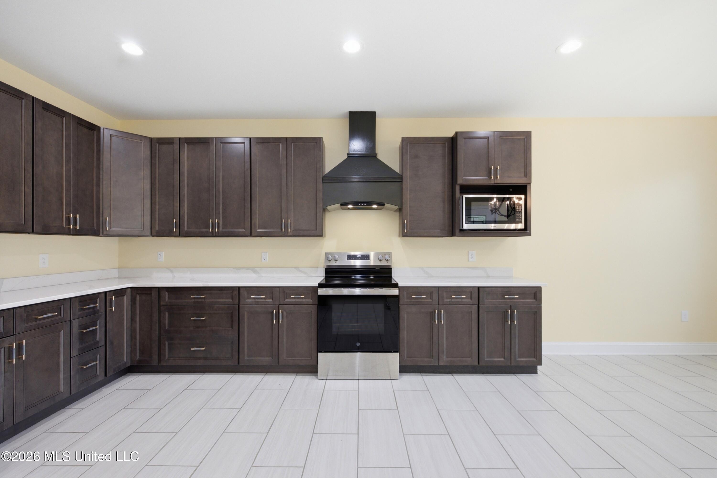162 Plantation Way Property Photo 18