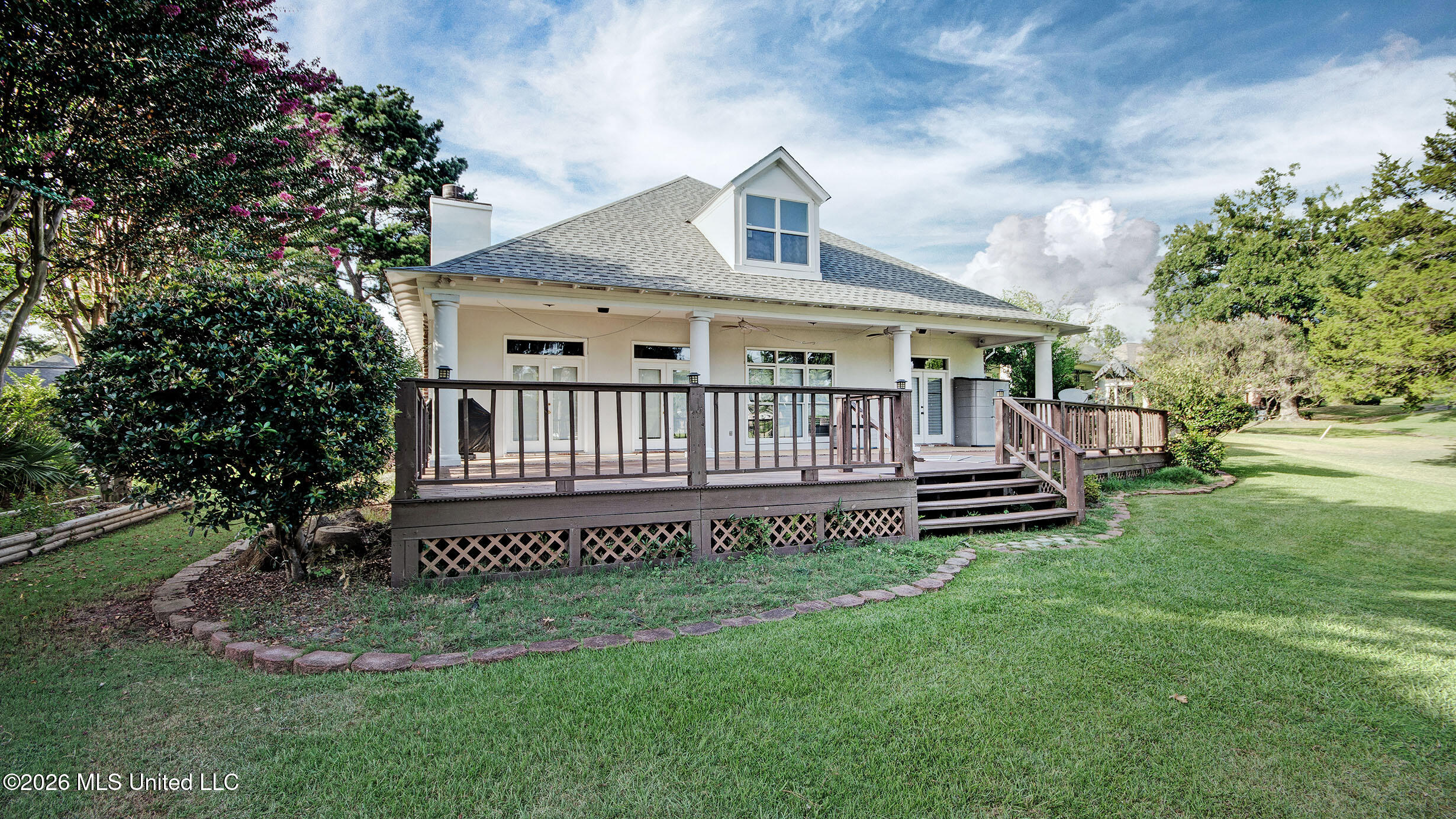 116 Greens View Drive Property Photo 10