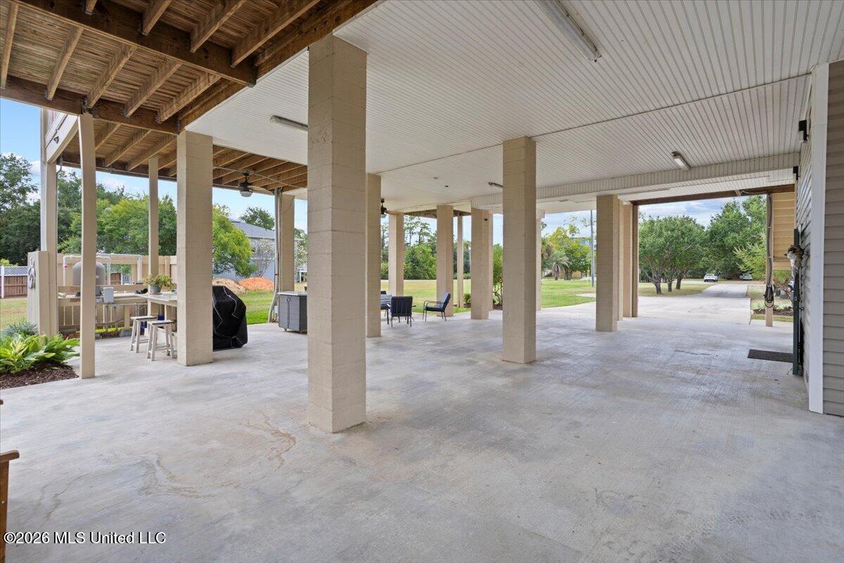 628 W Magnolia Street Property Photo 43