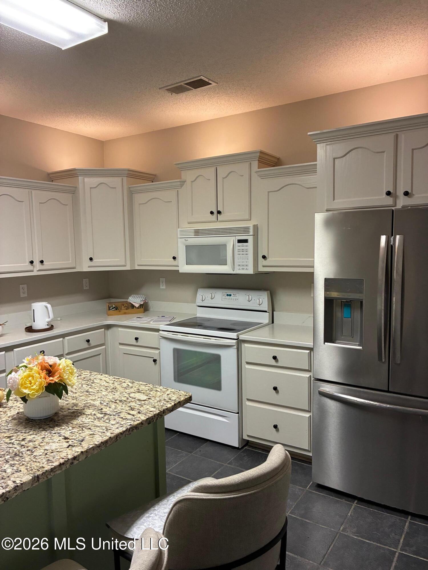 4845 Stone Cross Drive Property Photo 15