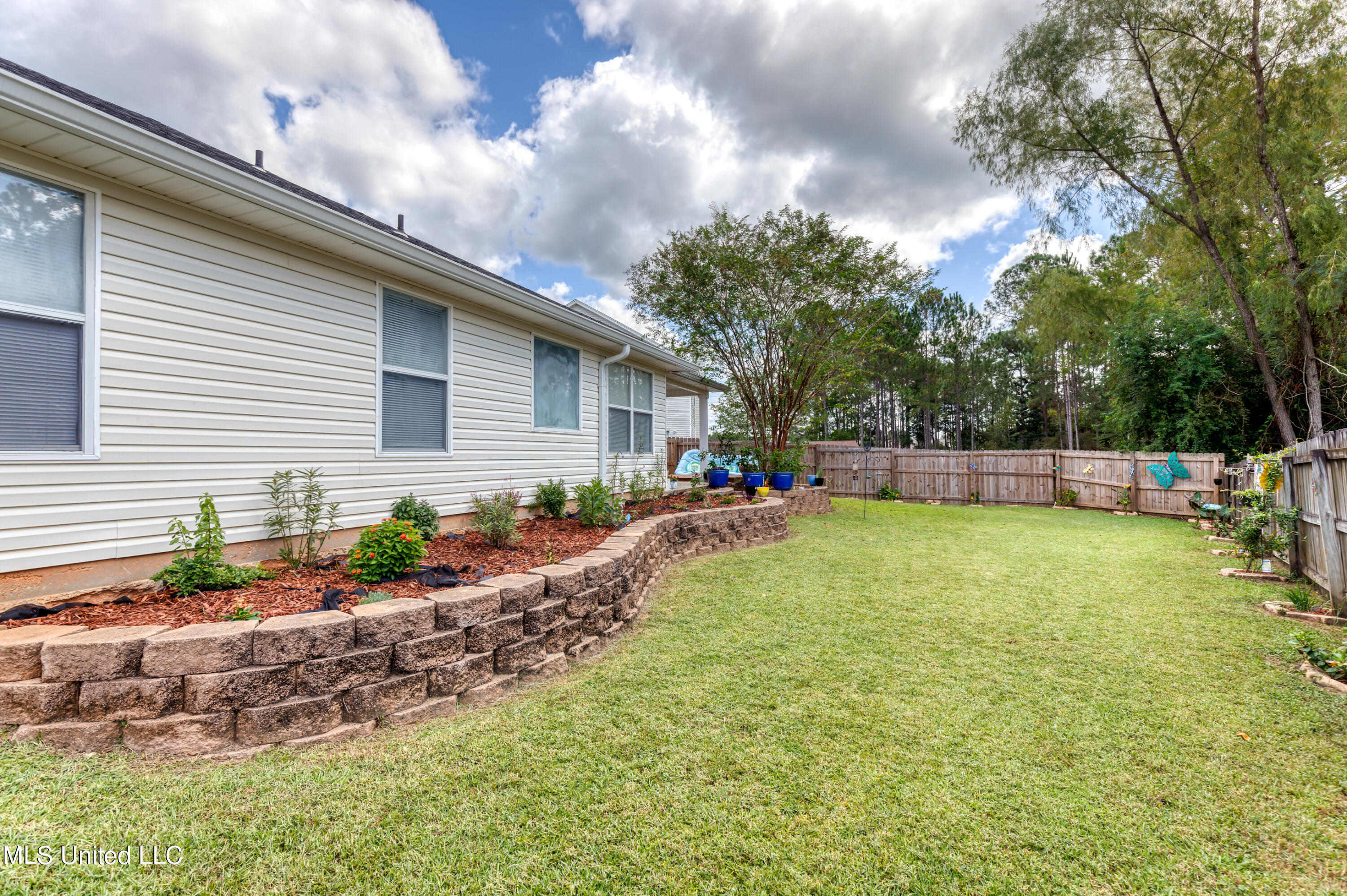 18037 Cypress Pointe Drive Property Photo 26