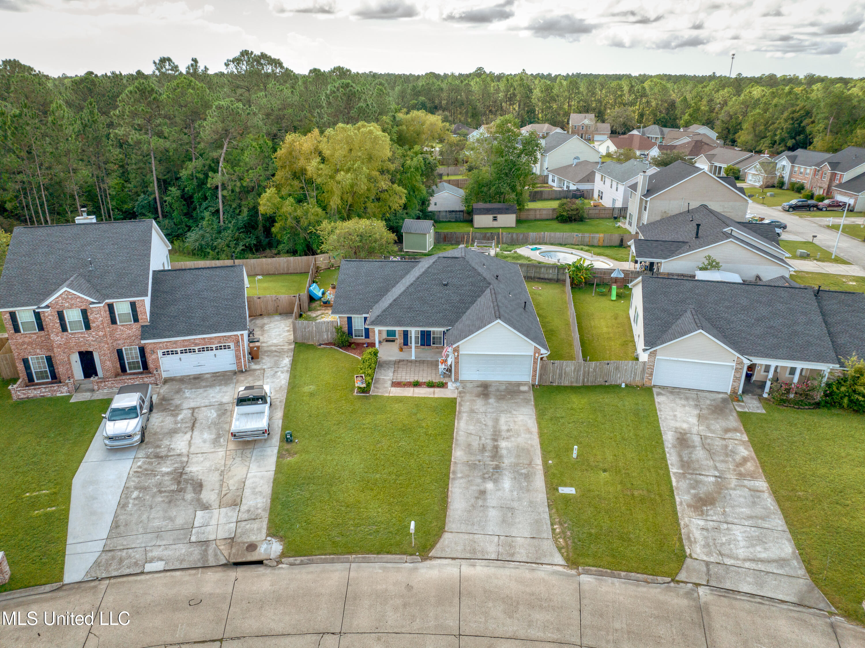 18037 Cypress Pointe Drive Property Photo 31