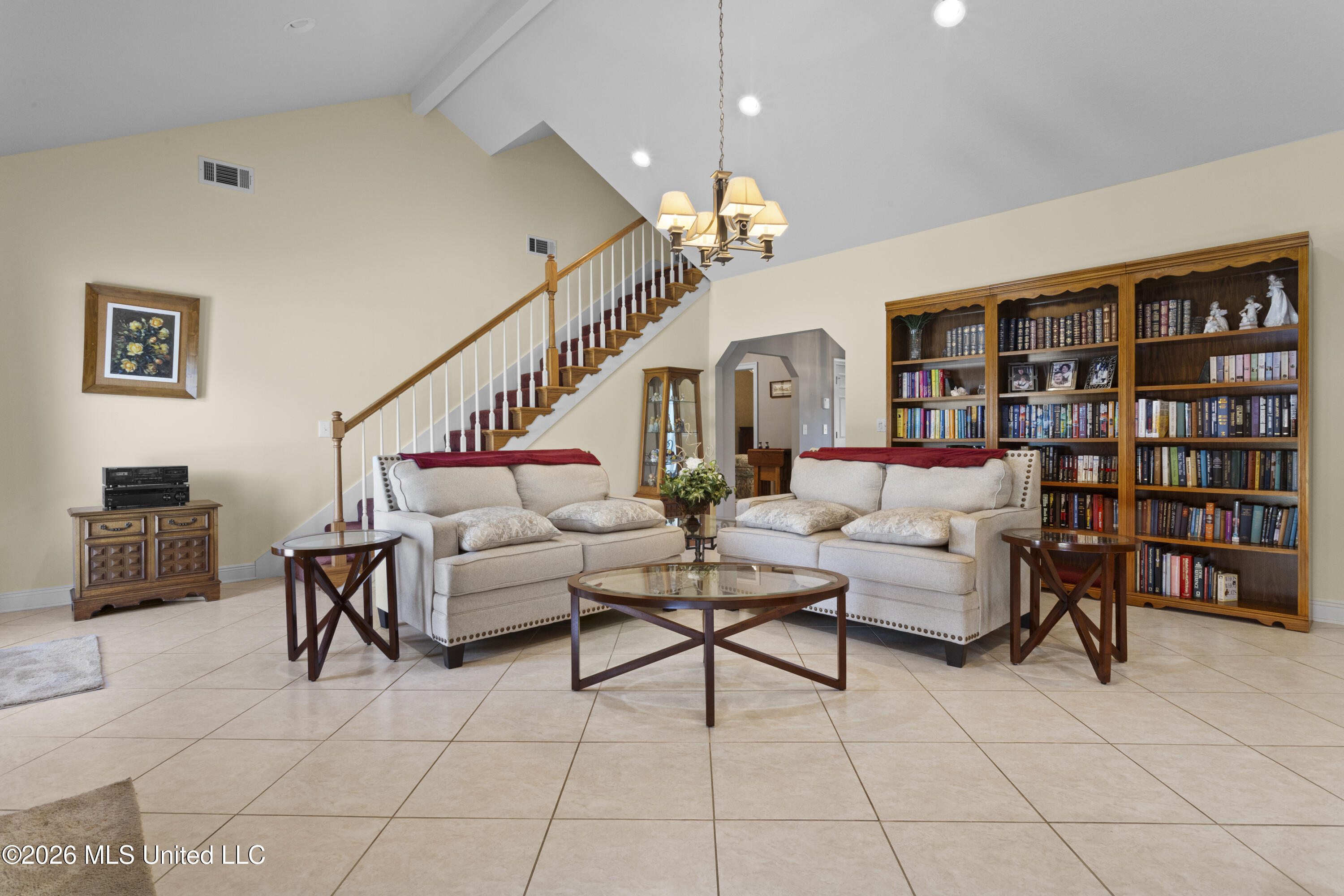 17433 Dogwood Hills Drive Property Photo 8