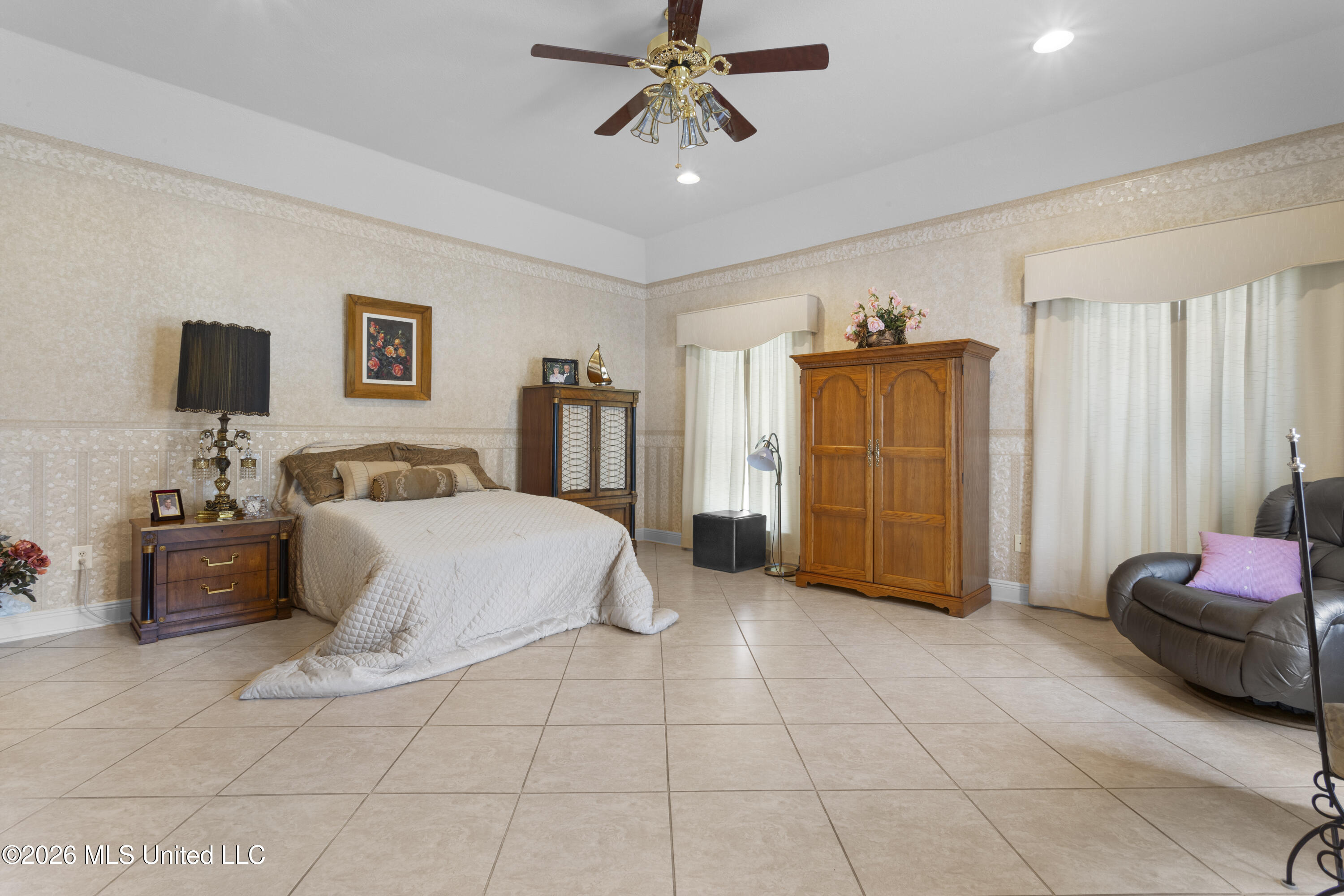 17433 Dogwood Hills Drive Property Photo 23