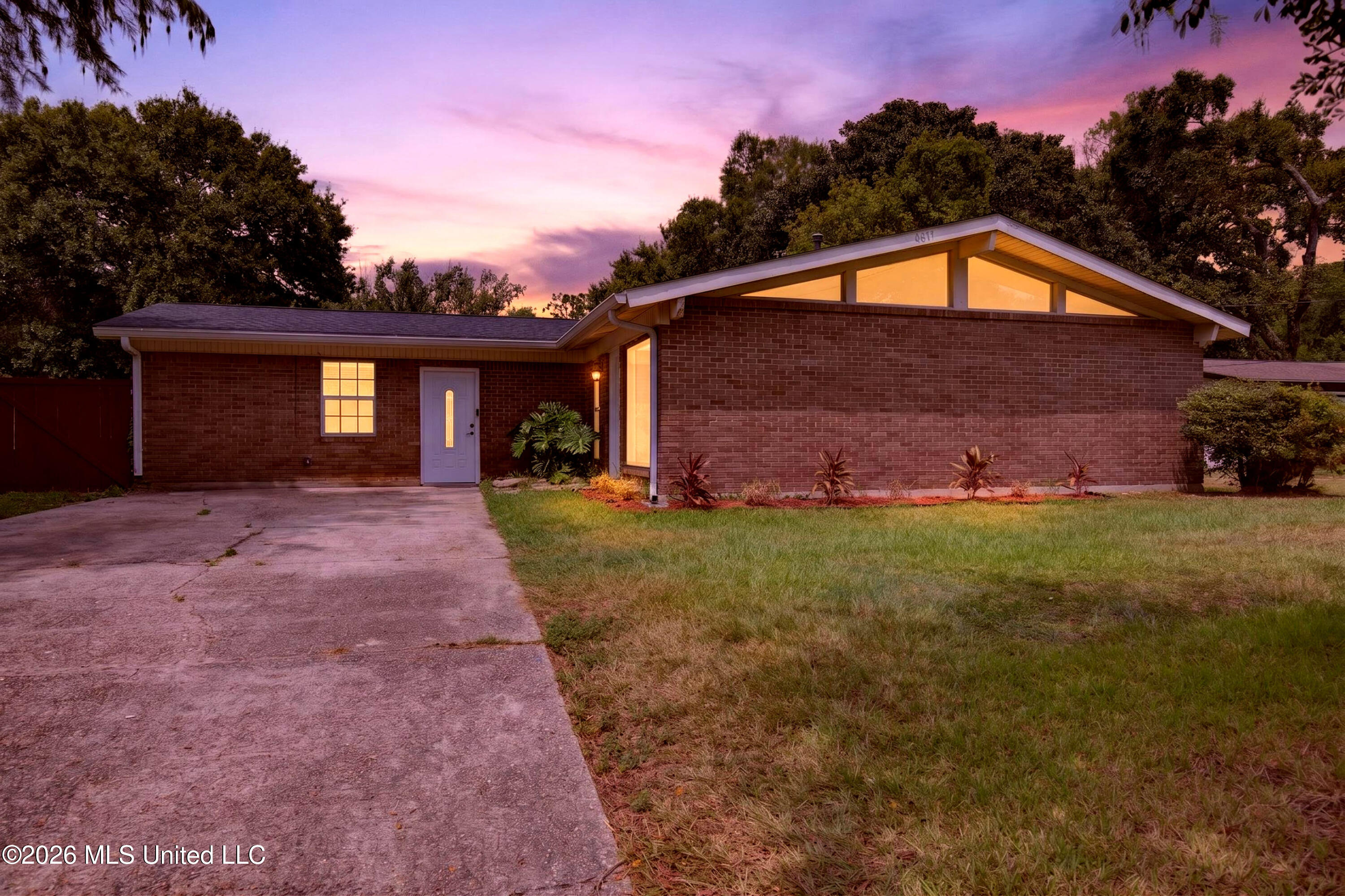 4511 Concord Street Property Photo 3