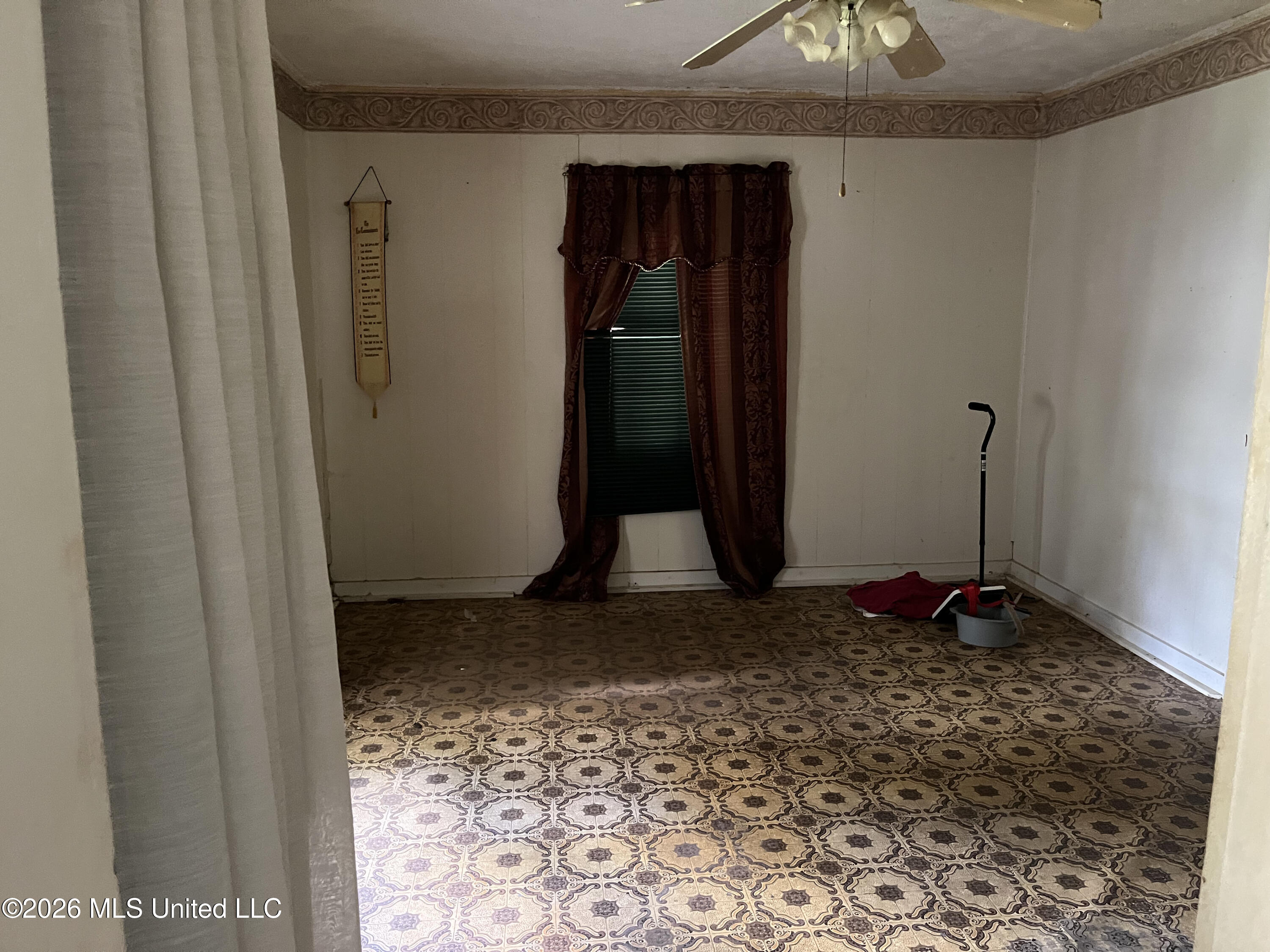 122 Stowell Street Property Photo 14